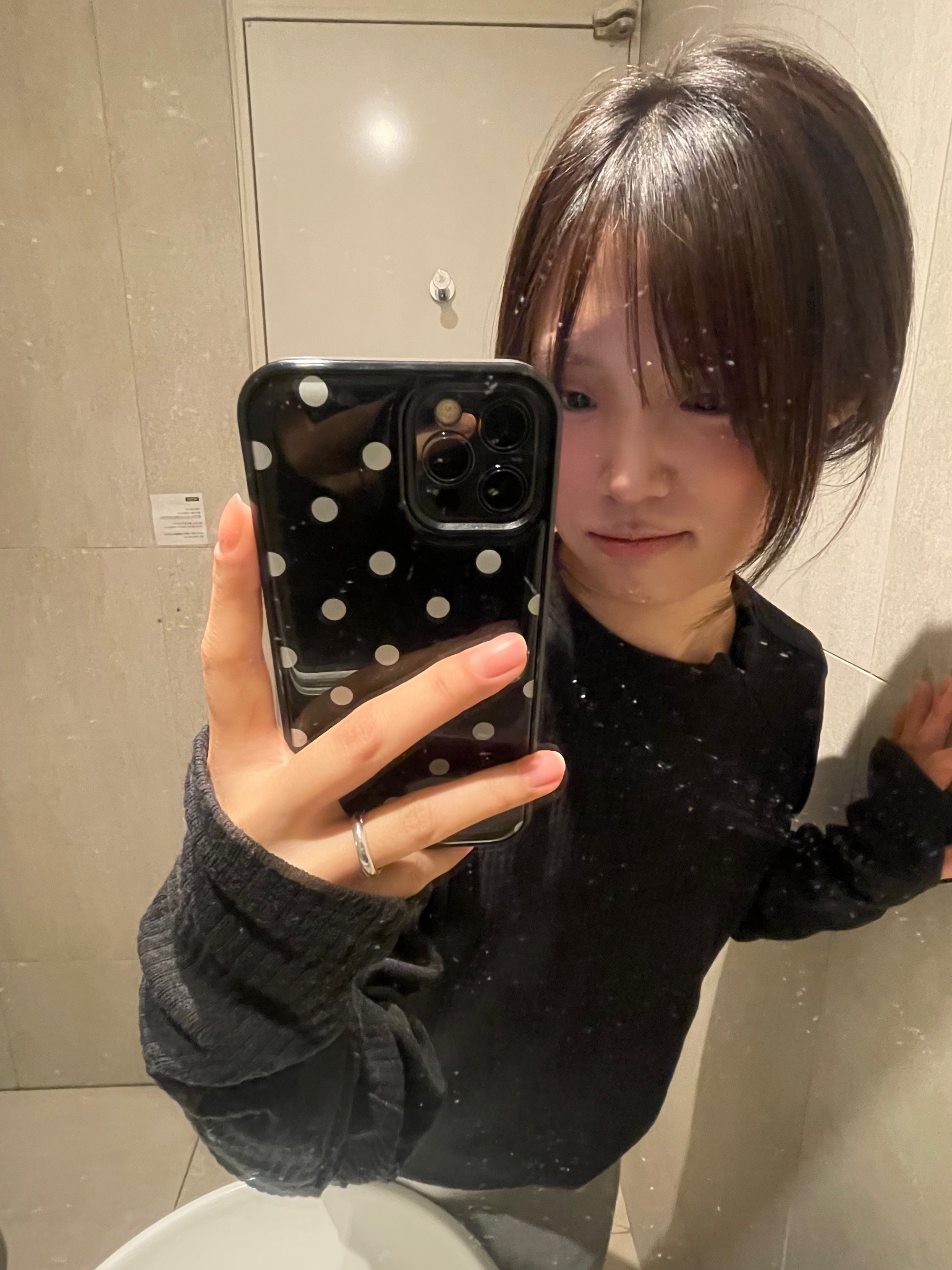 Sansan Gear Ribbed Long Sleeves Black 착용 스타일