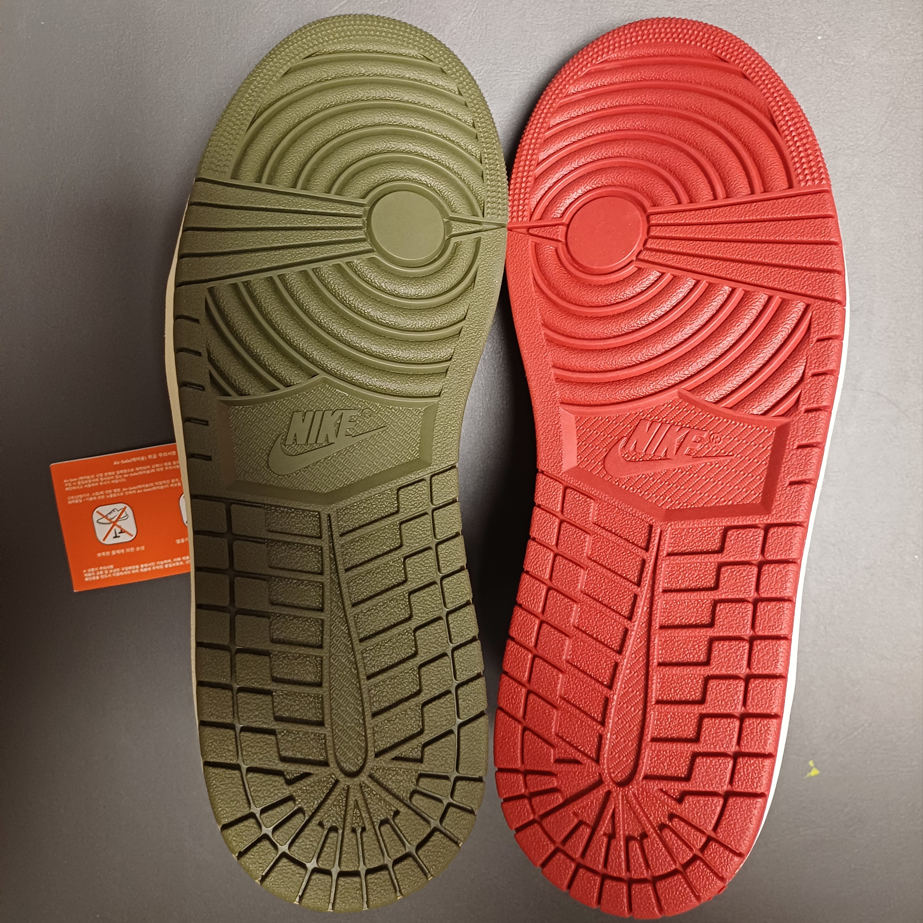 Jordan 1 Retro Low OG Chicago, Jordan 1 x Travis Scott Retro Low OG SP Reverse Olive 착용 스타일 - 5