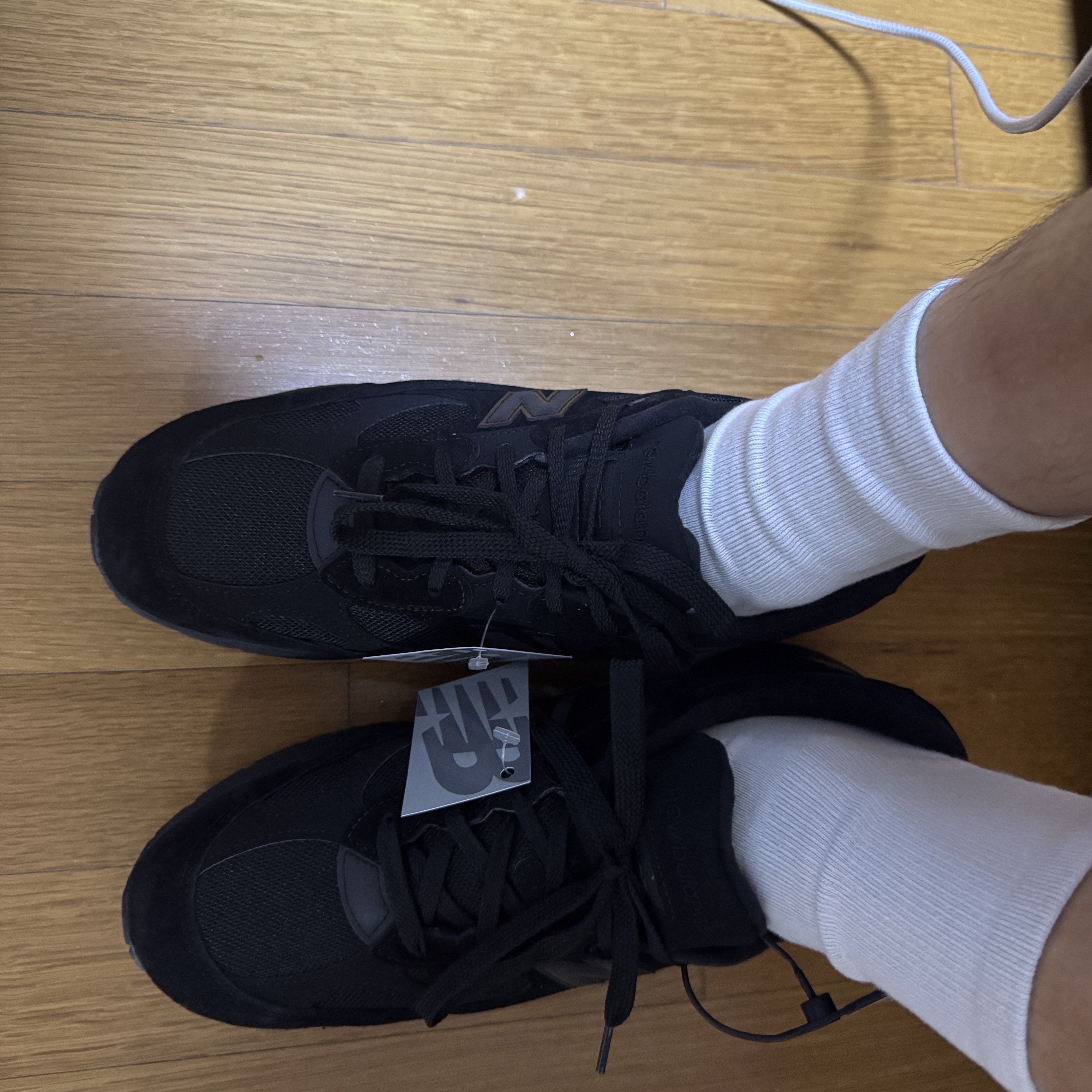 New Balance 992 Made in USA Core Black 착용 스타일