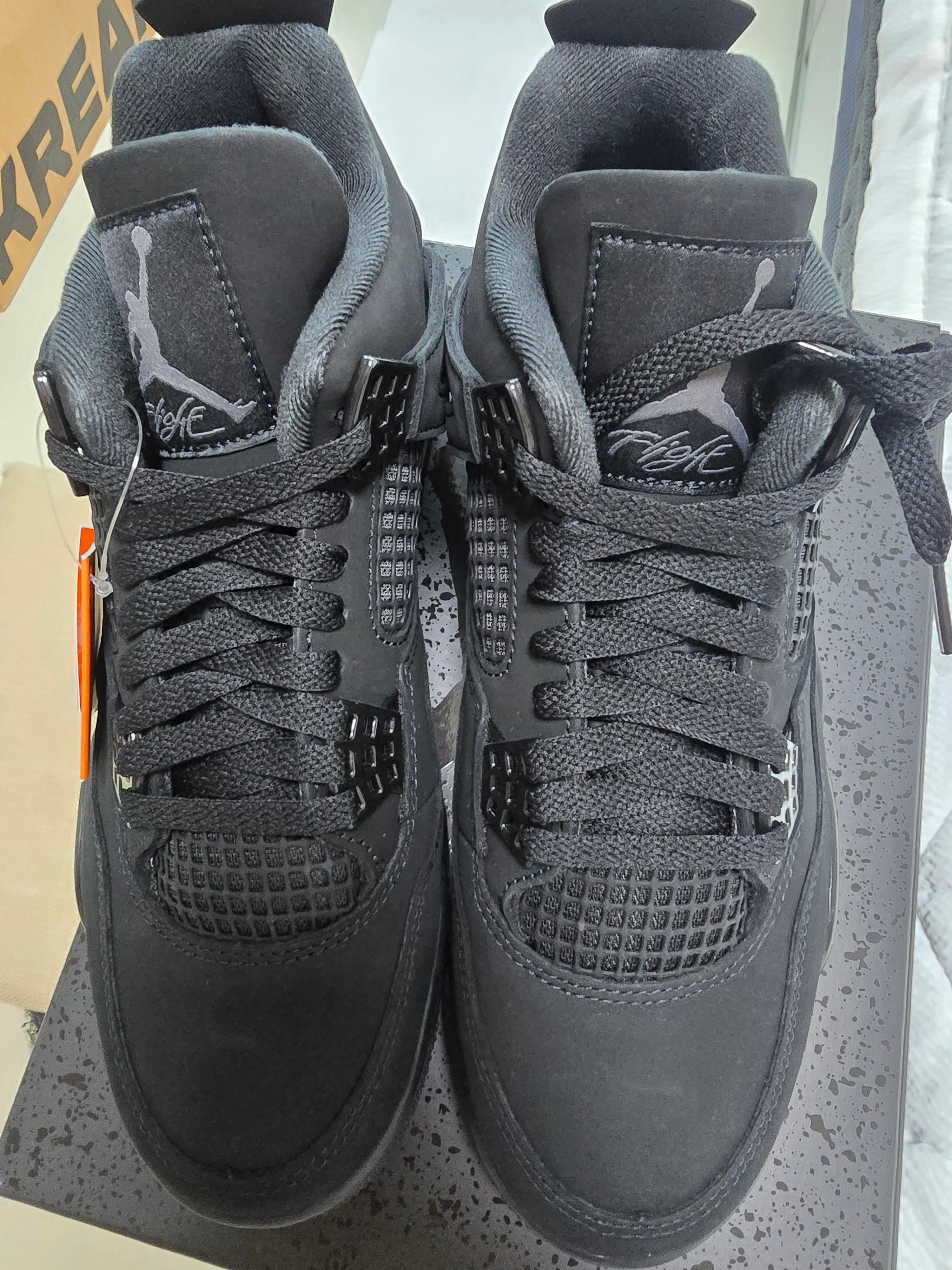 Jordan 4 Retro Black Cat 2025 착용 스타일
