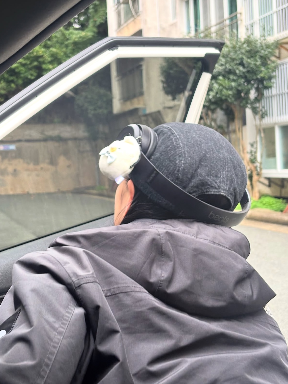 Supreme Denim Camp Cap Black - 24SS 착용 스타일 - 2