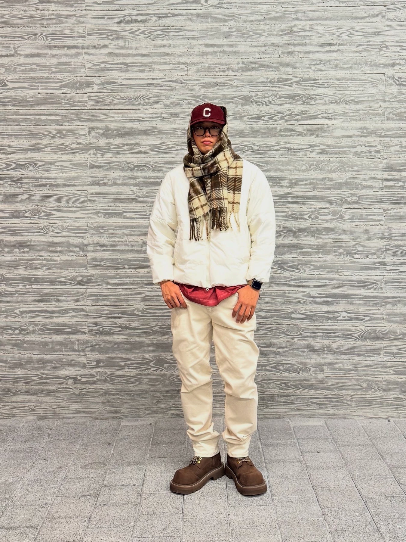 SOULESURES BOLD BELUGA Espresso Brown 착용 스타일 - 2