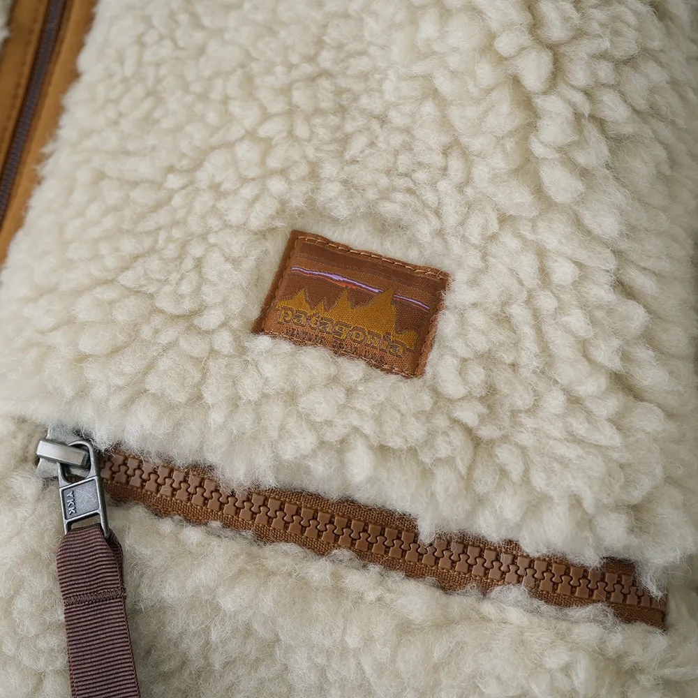 Patagonia Natural Blend Retro Cardigan Dark Natural 착용 스타일 - 3