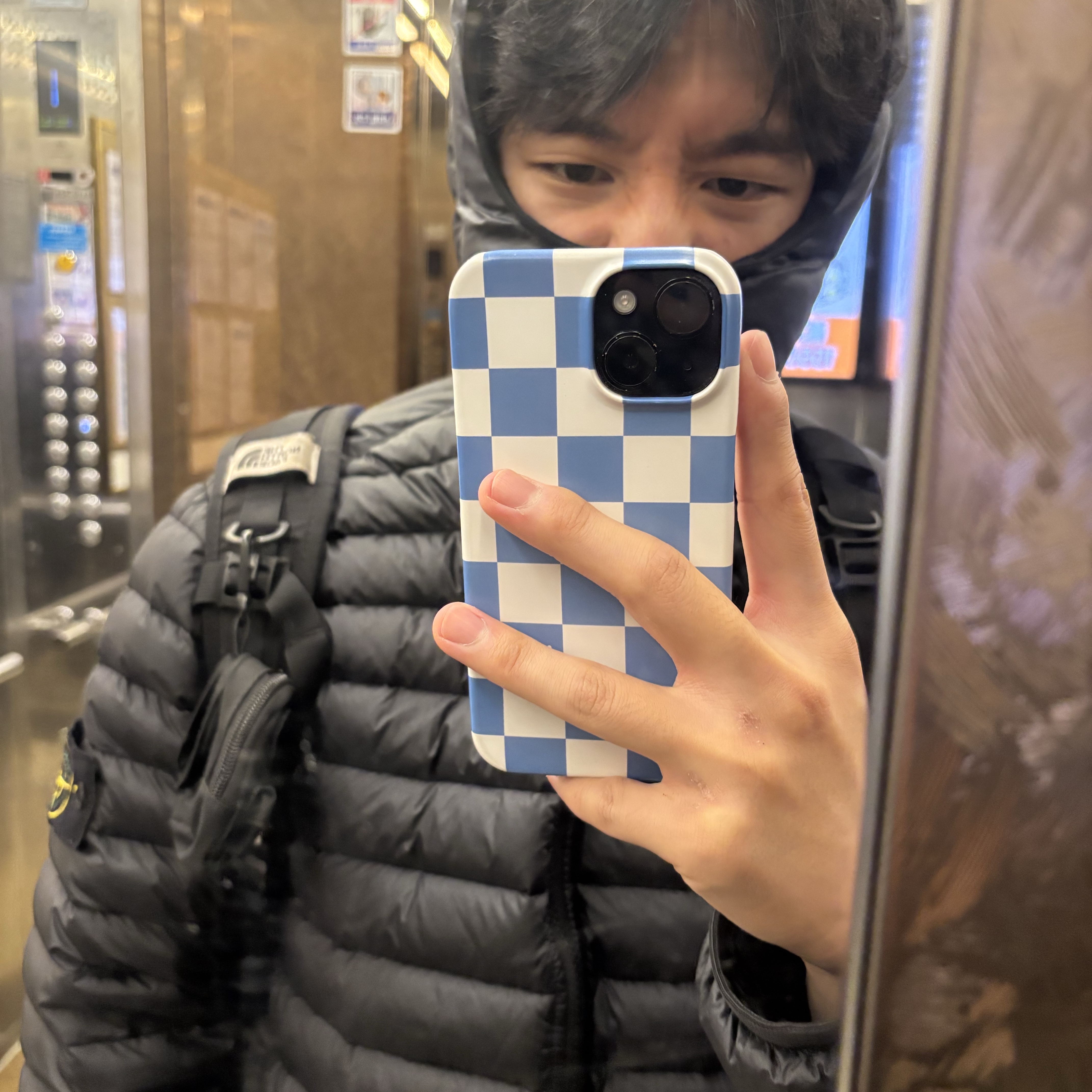 Stone Island 40324 Loom Woven Chambers R-Nylon Down-TC Packable Jacket Black - 22FW 착용 스타일