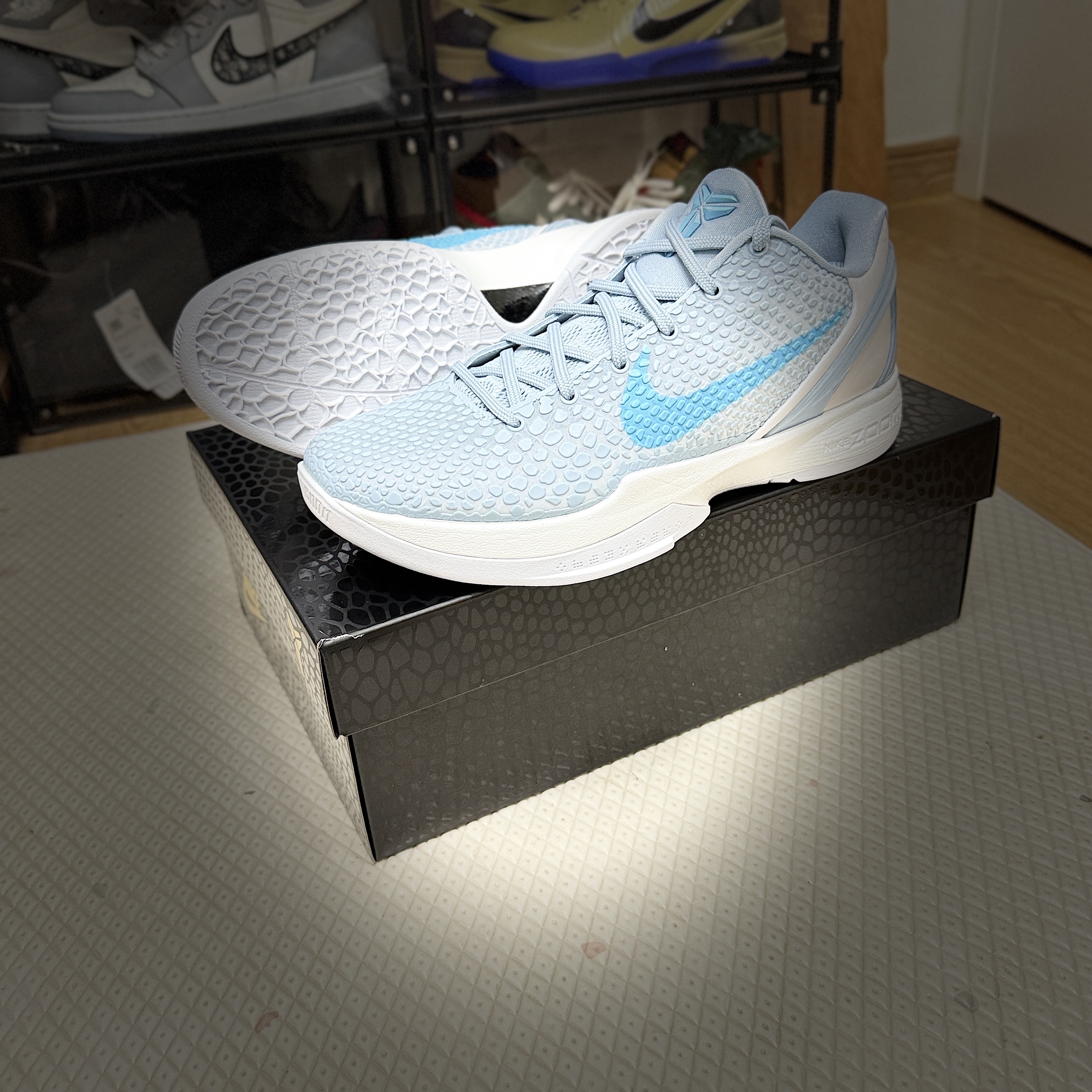 Nike Kobe 6 Protro Light Armory Blue White 착용 스타일 - 2