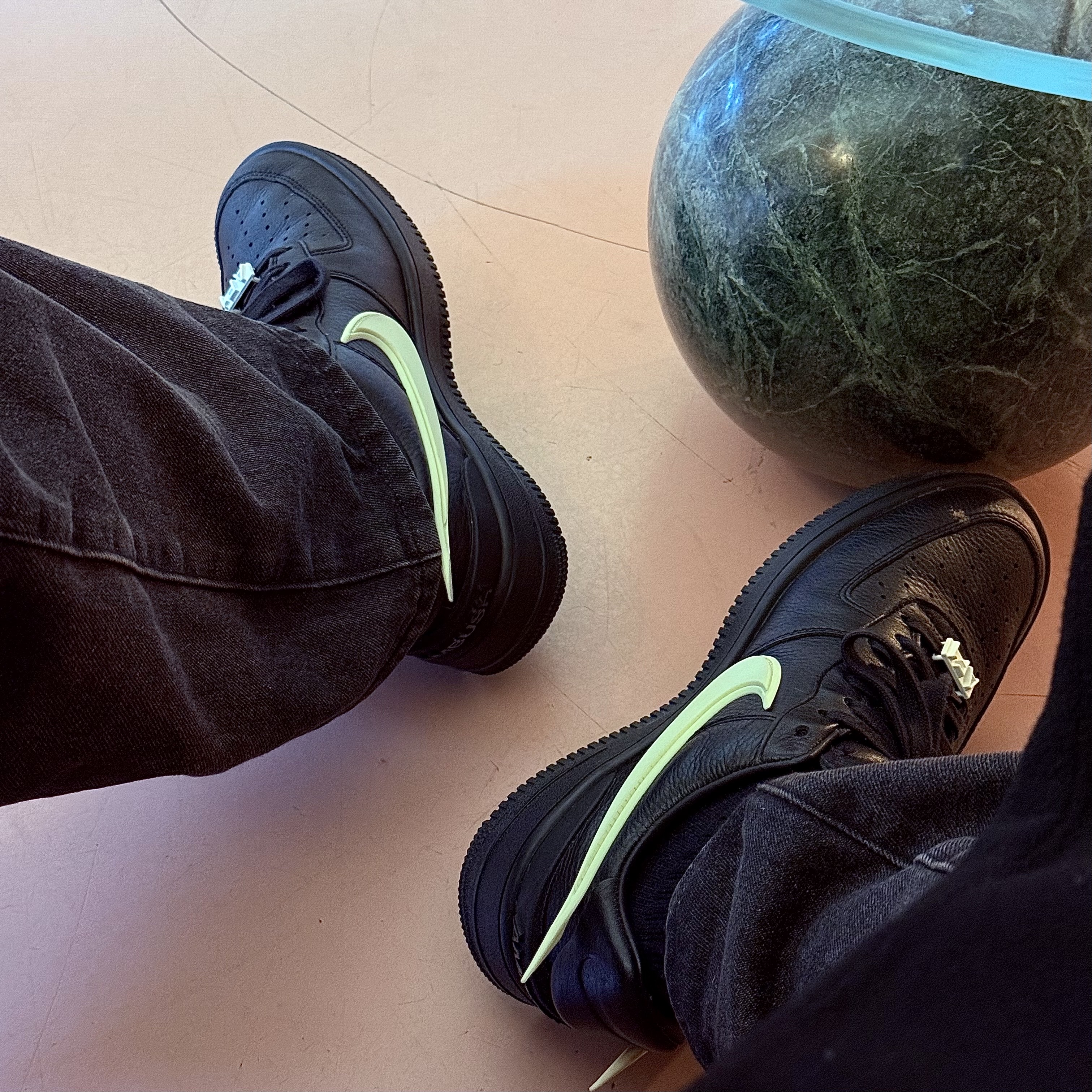 Nike x Ambush Air Force 1 Low SP Black 착용 스타일