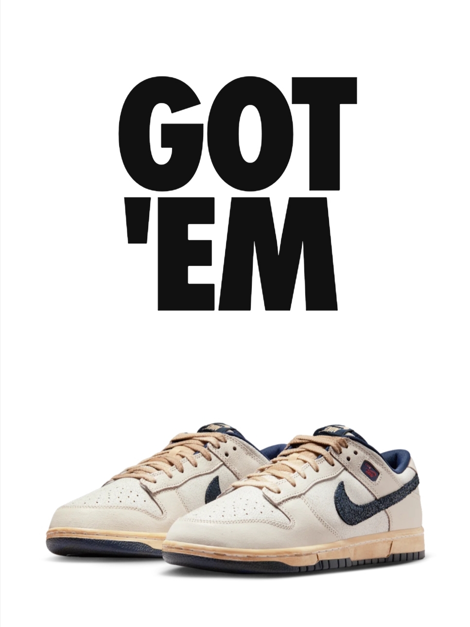 Nike x Stranger Things Dunk Low Phantom and Midnight Navy 착용 스타일