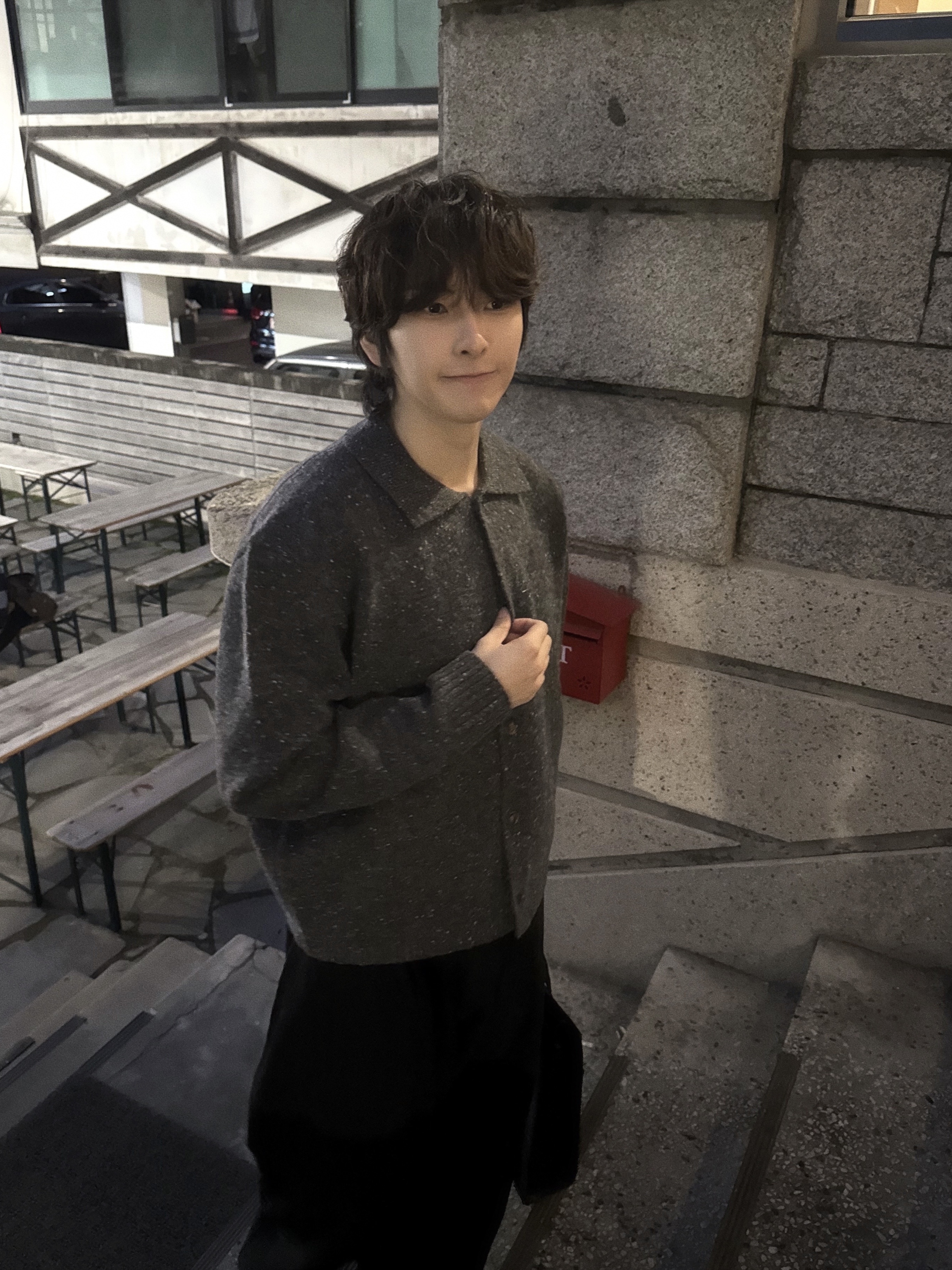 noun Nep Yarn Collar Cardigan Charcoal, noun Wide Tapered Chino Pants Black 착용 스타일 - 6