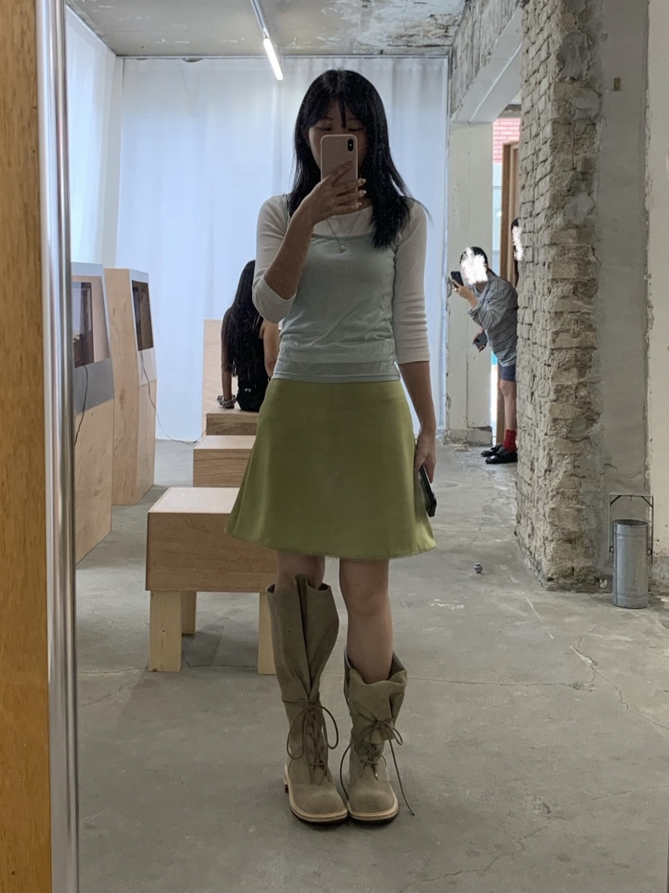 [6% 적립] NegativeThree Folded lace-up long boots Sand 착용 스타일 - 1