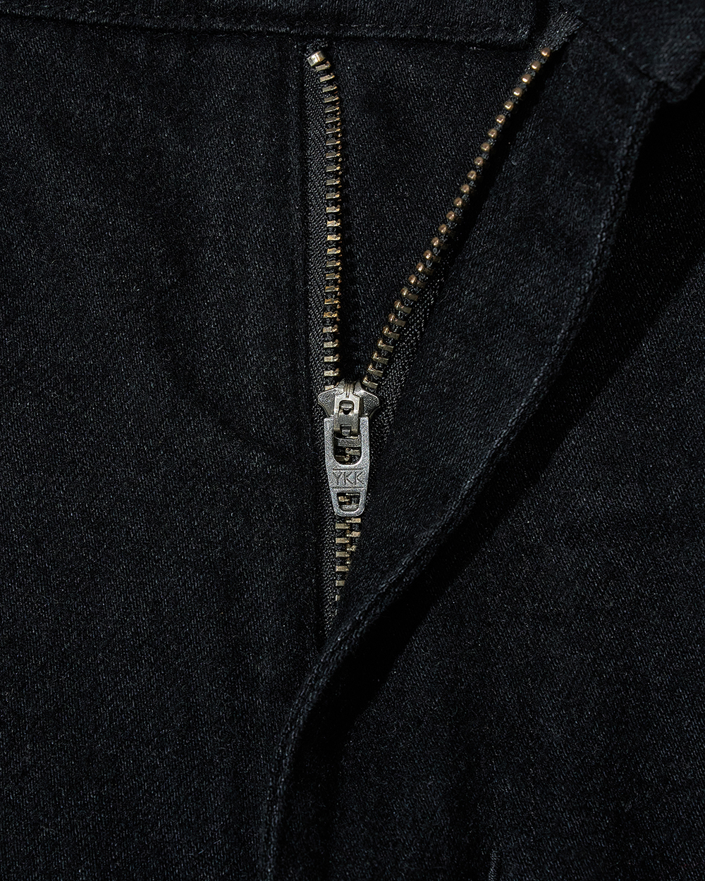 선데이세레머니 테이퍼드 재패니즈 브러쉬 데님 진 - 블랙(Sunday Ceremony Brushed Japanese Tapered Denim Jeans - Black) - 5