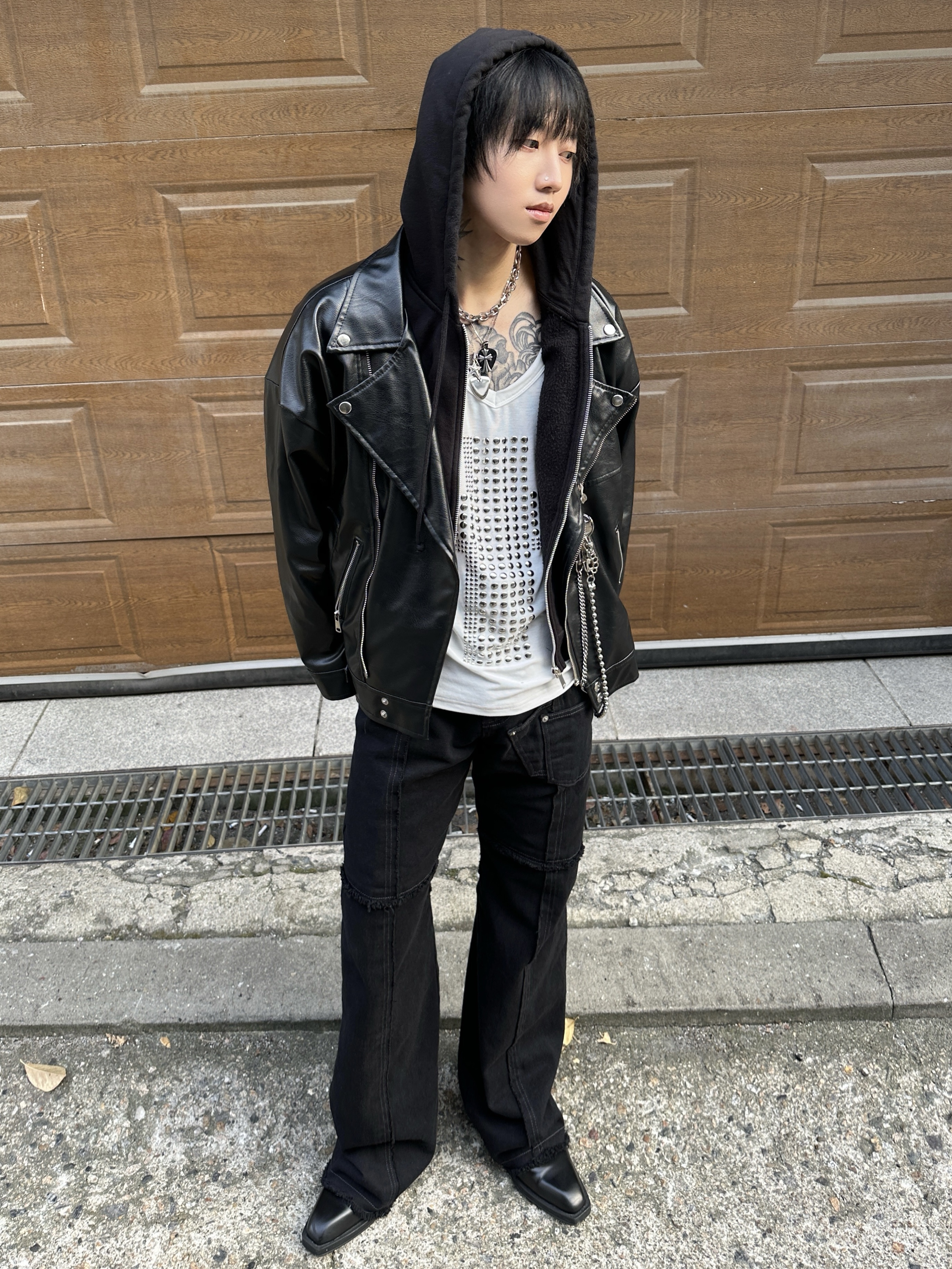 PHOS333 Double Pocket Incision Jeans Black, PHOS333 Double Pocket Incision Jeans Grey 착용 스타일 - 2