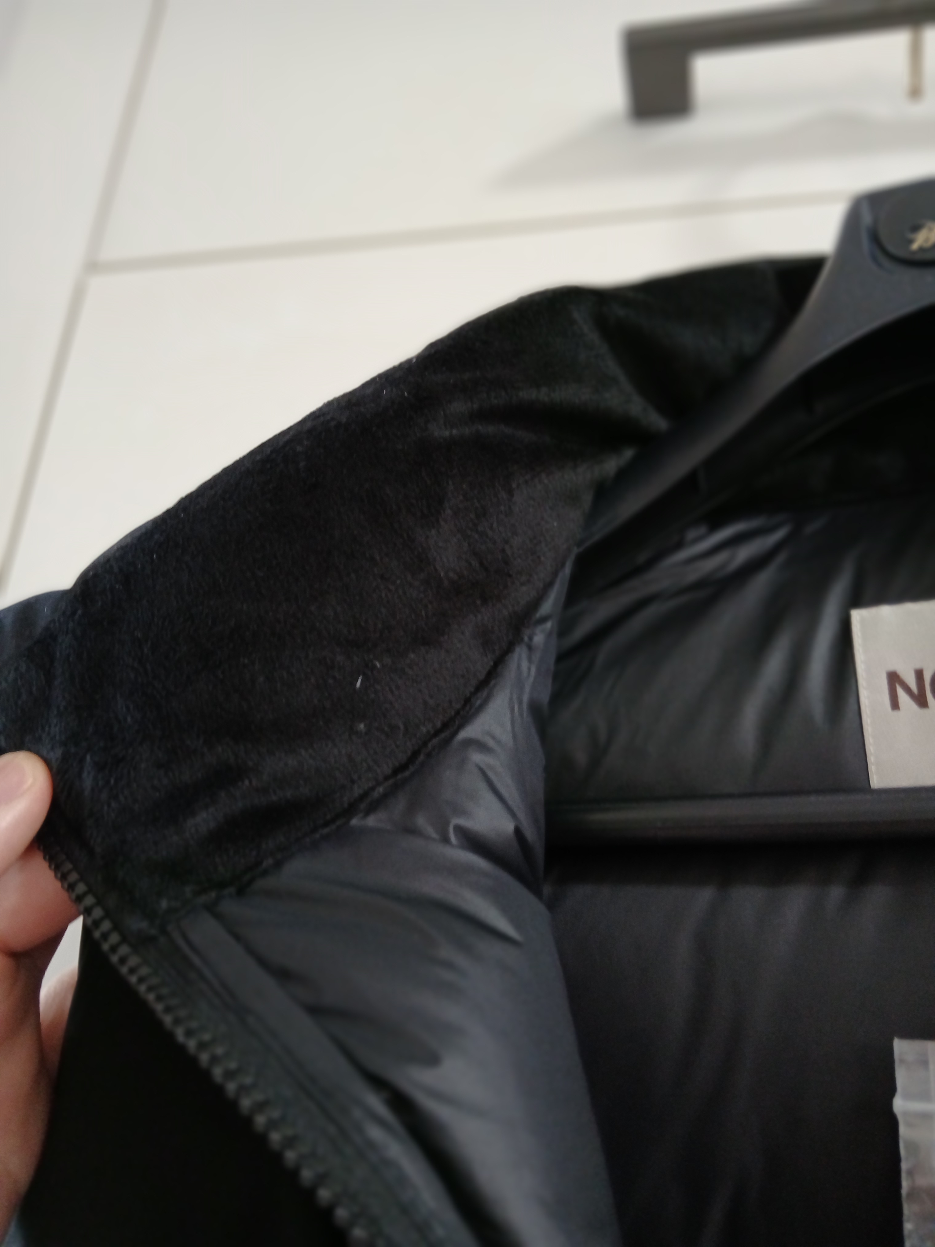 The North Face White Label Novelty Nuptse Down Vest Black, The North Face White Label Novelty Nuptse Down Vest Black 착용 스타일 - 8