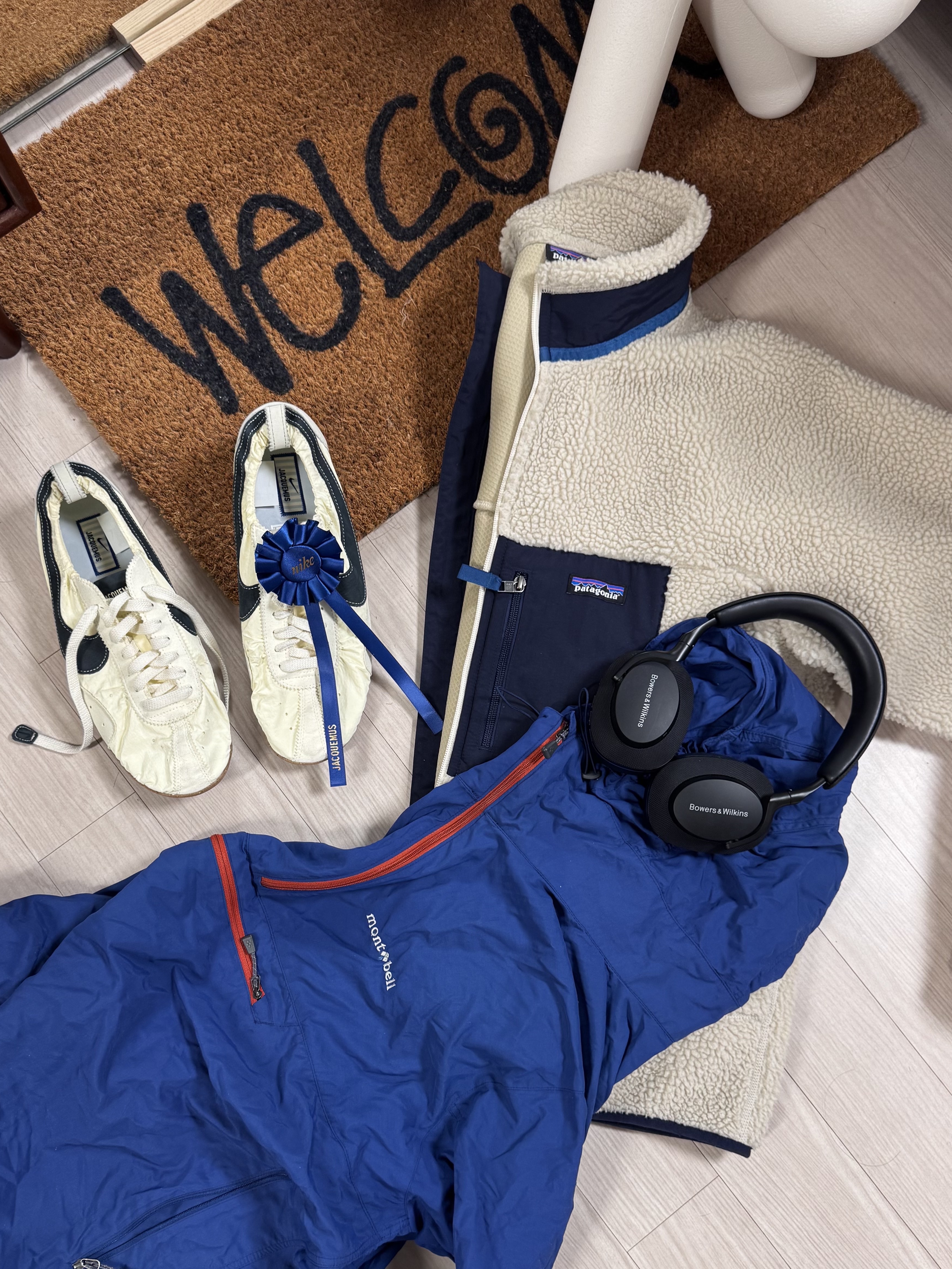 Nike x Jacquemus Moon Shoe SP Alabaster Off Noir, Stussy Welcome Mat Cocoa 착용 스타일