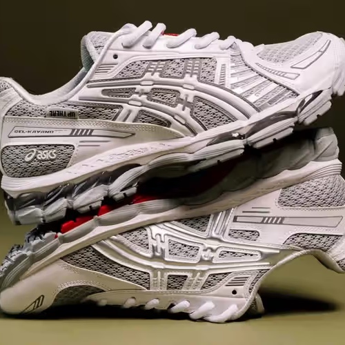 Asics x Up There Gel-Kayano 12.1 Glacier Grey Pure Silver 착용 스타일 - 3