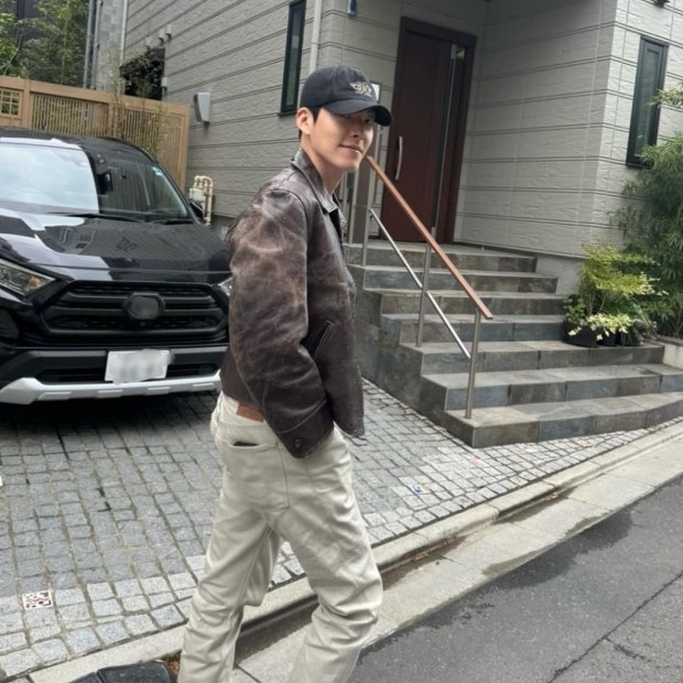 Double RL Ranch Logo Twill Ball Cap Black 착용 스타일