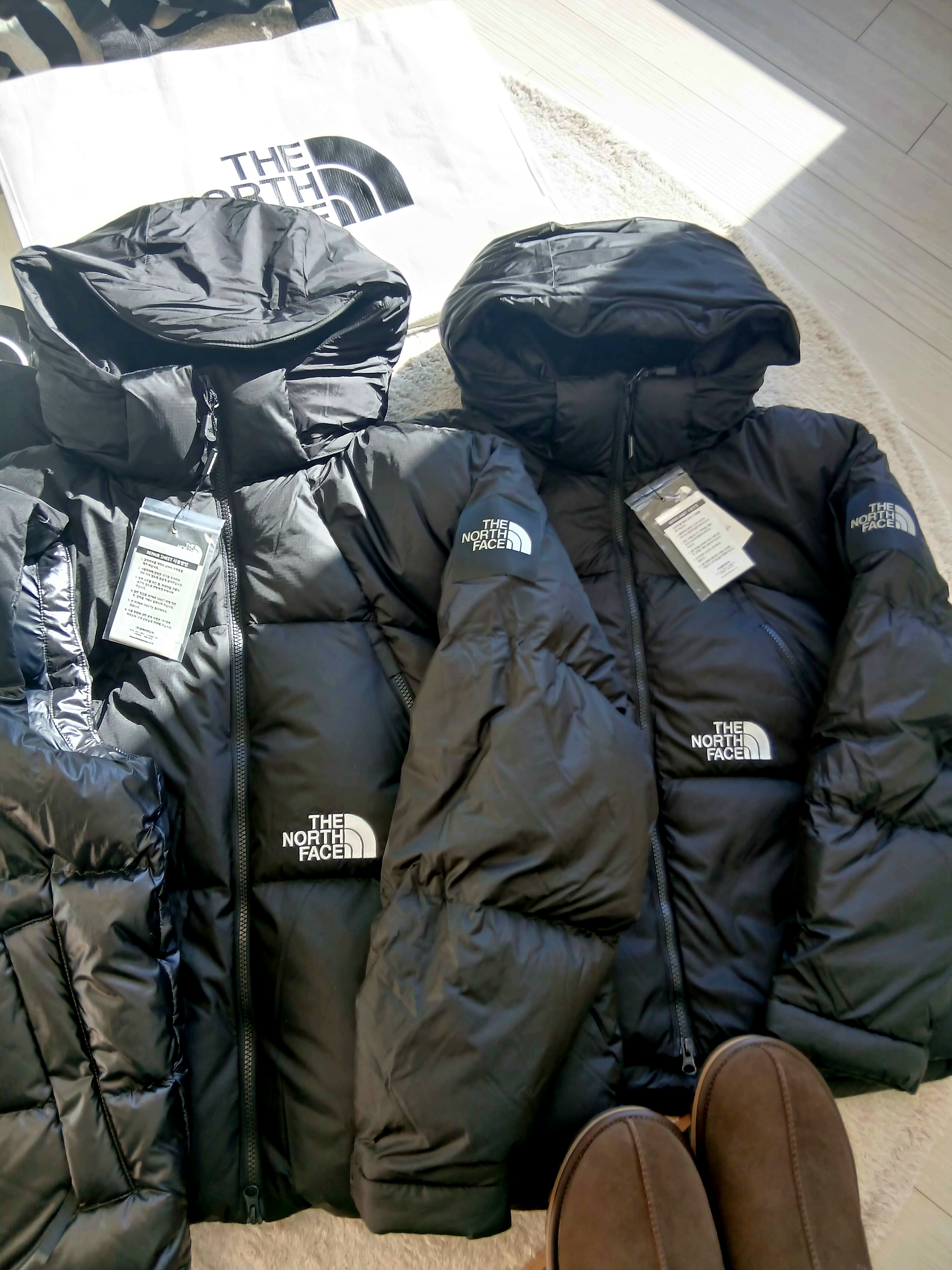 The North Face White Label Novelty Nuptse Down Vest Black, The North Face White Label Novelty Nuptse Down Vest Black 착용 스타일 - 4