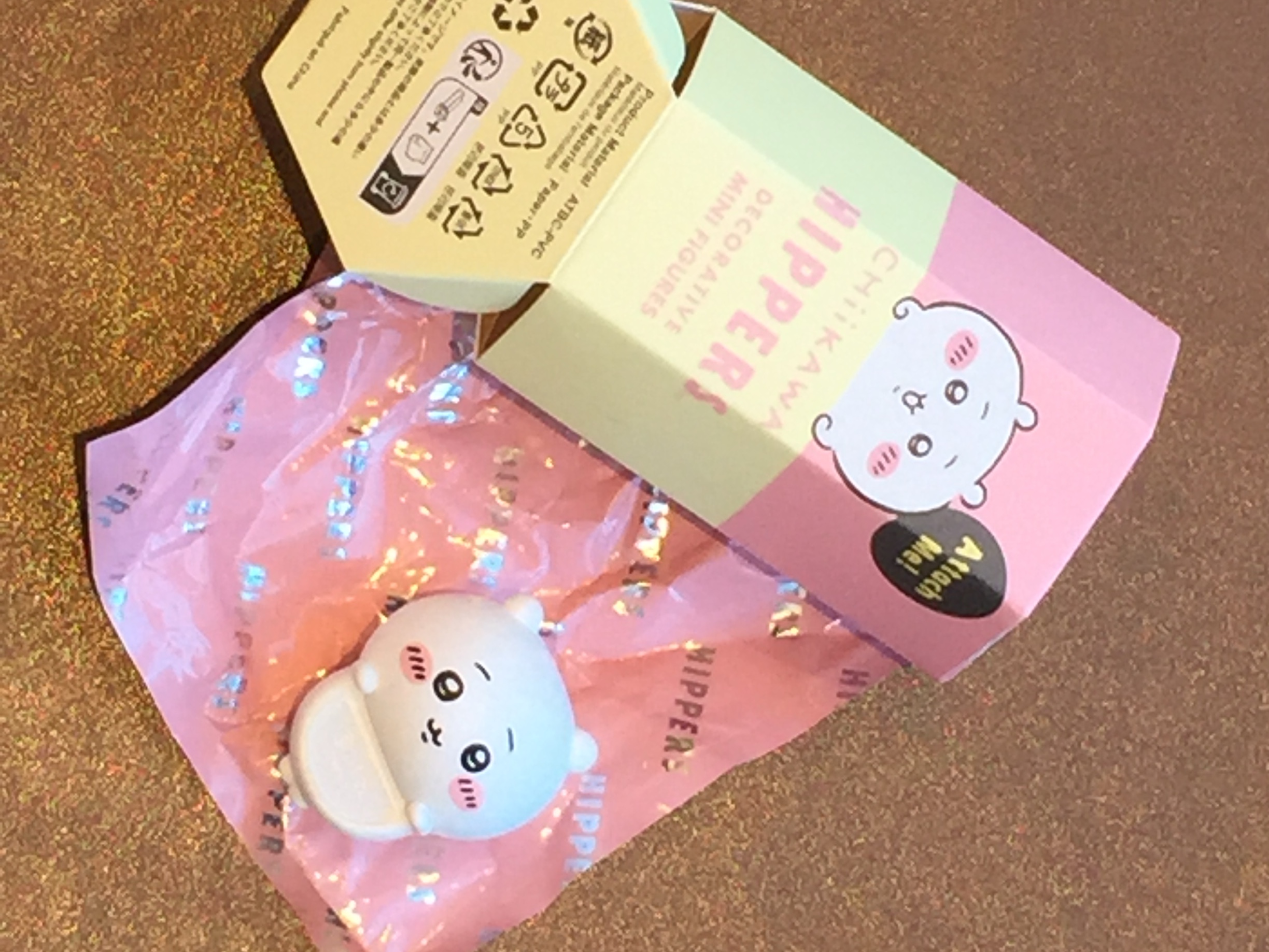 Chiikawa Hippers Sealed Case (1 Blind Boxes) 착용 스타일