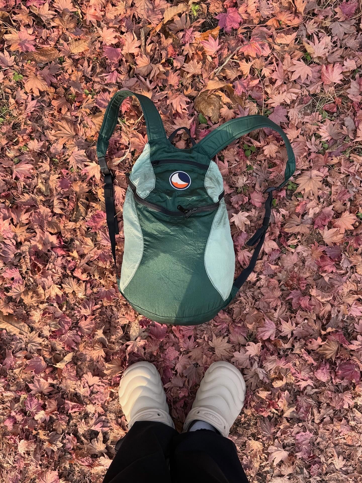 Ticket to the Moon Mini Backpack Dark Green Jade Green (15L) 착용 스타일