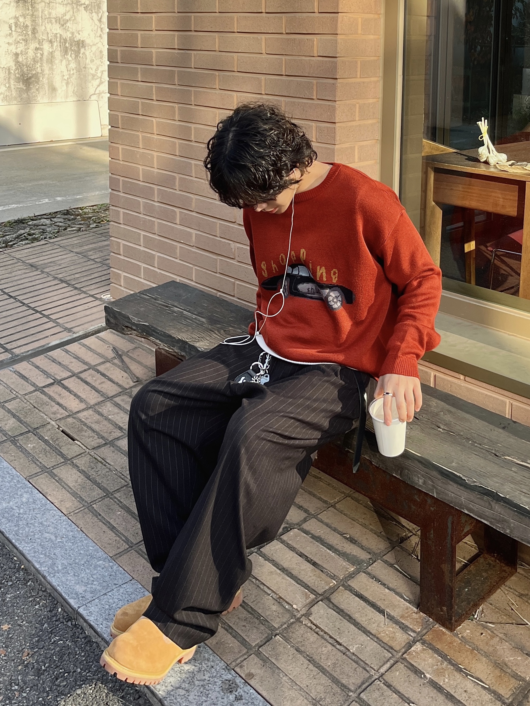 noun Shopping Car Knit Red, noun Wide Tapered Pants Stripe Black 착용 스타일 - 1