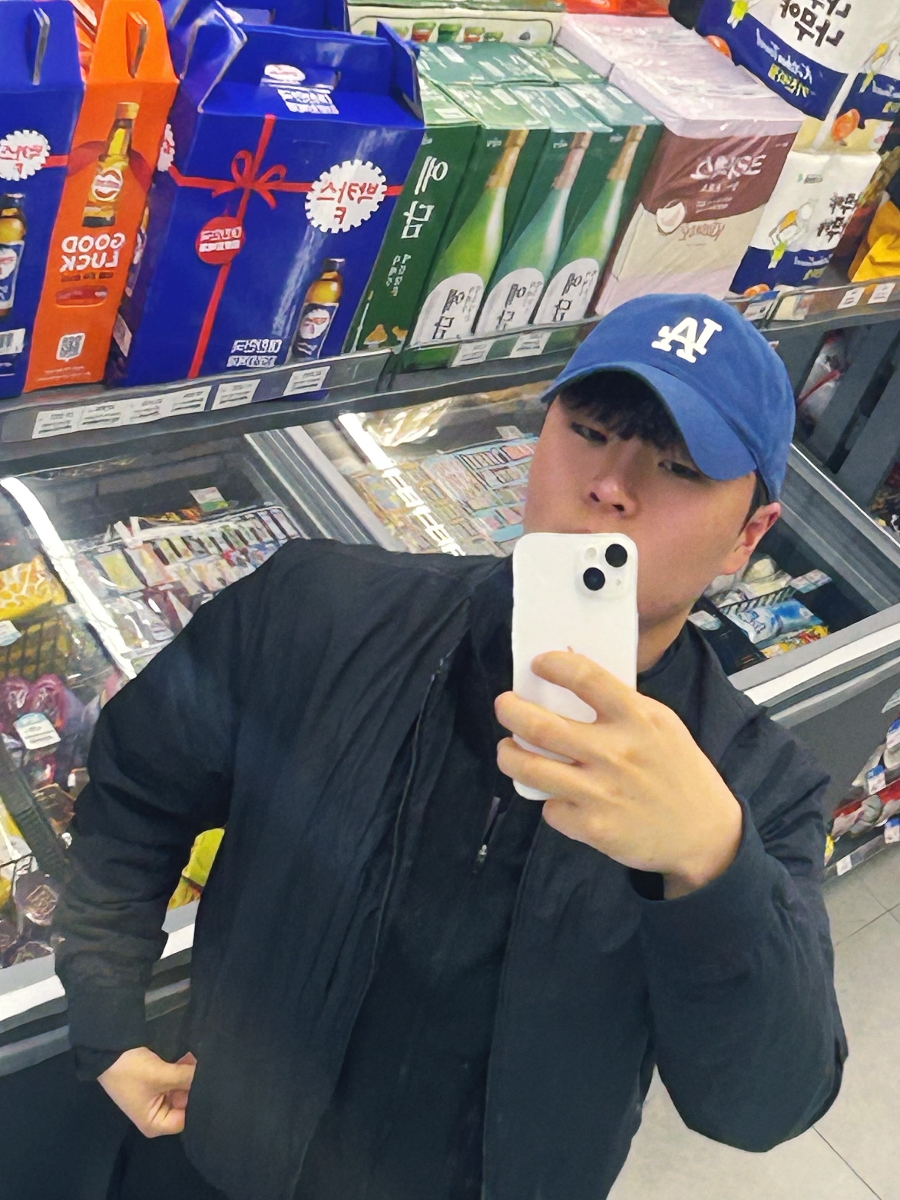 MLB New Fit Structure Ball Cap LA Dodgers Dark Blue 착용 스타일 - 4