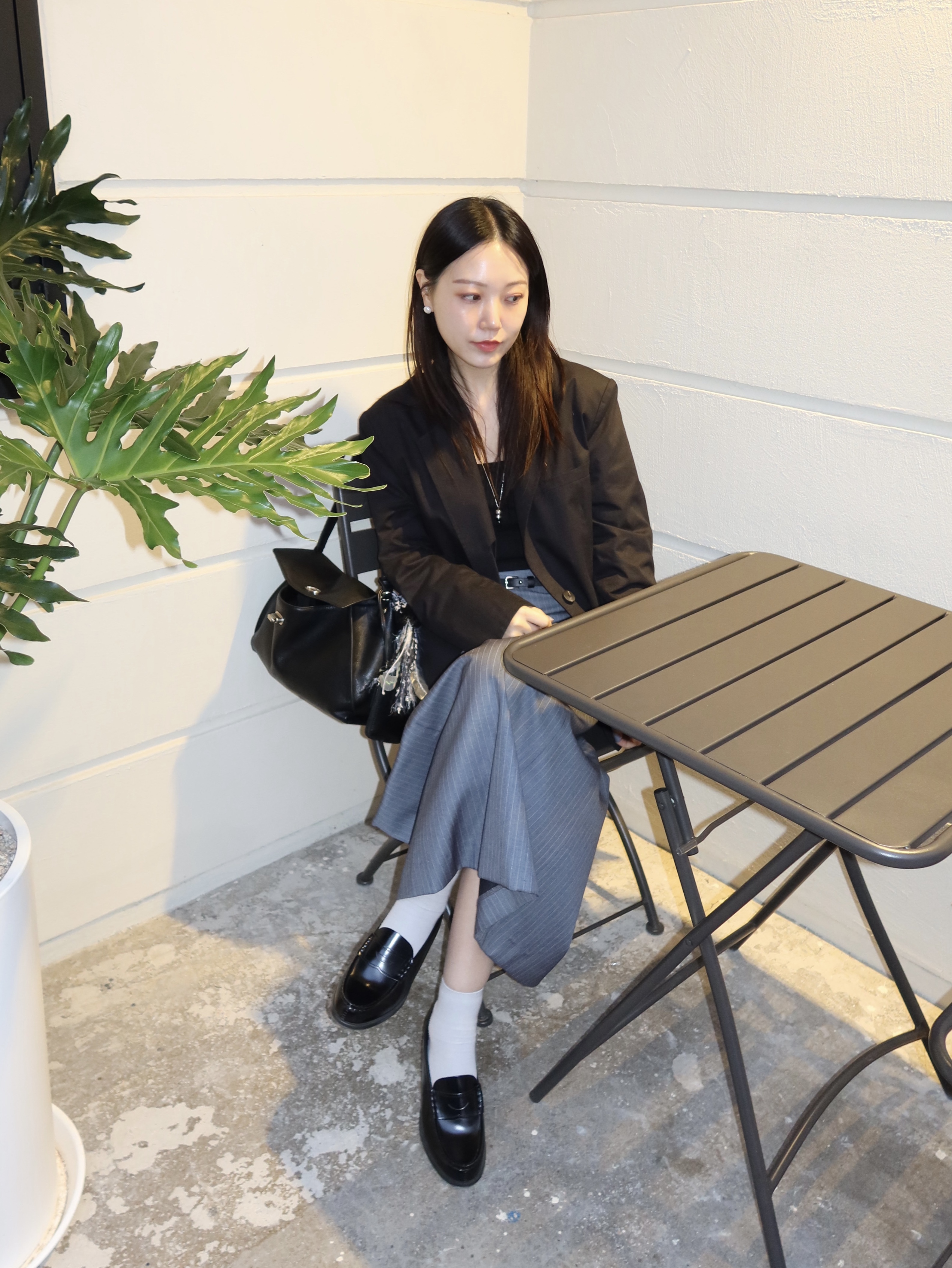Haruta HS-304 Penny Loafer Black 착용 스타일 - 3