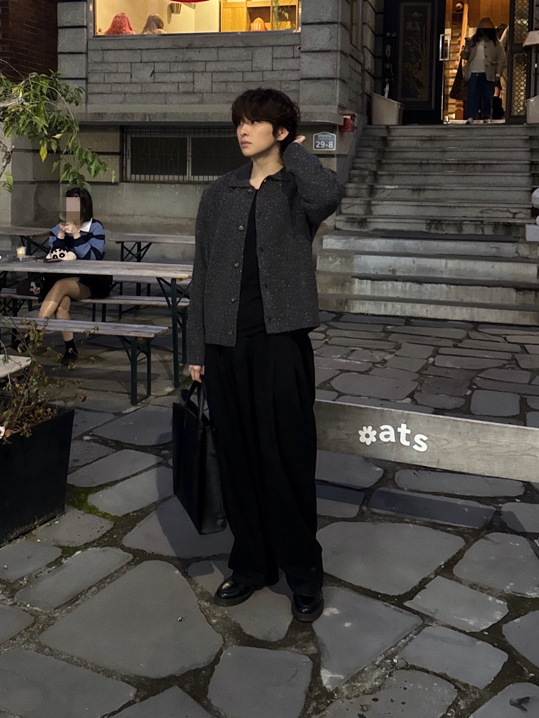 noun Nep Yarn Collar Cardigan Charcoal, noun Wide Tapered Chino Pants Black 착용 스타일 - 4