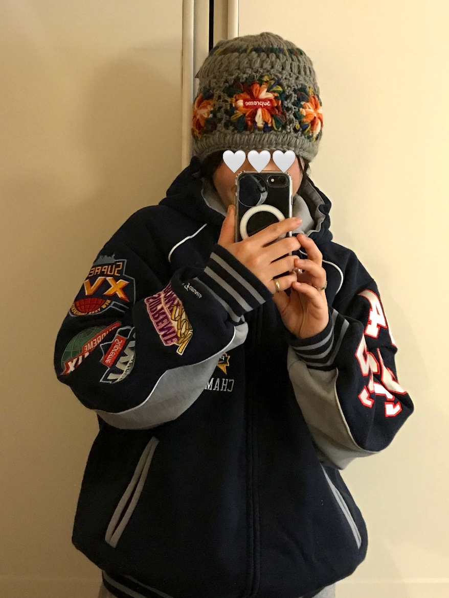 Supreme Crochet Beanie Heather Grey - 25SS, Supreme Playoffs Zip Up Hooded Sweatshirt Navy - 25SS 착용 스타일