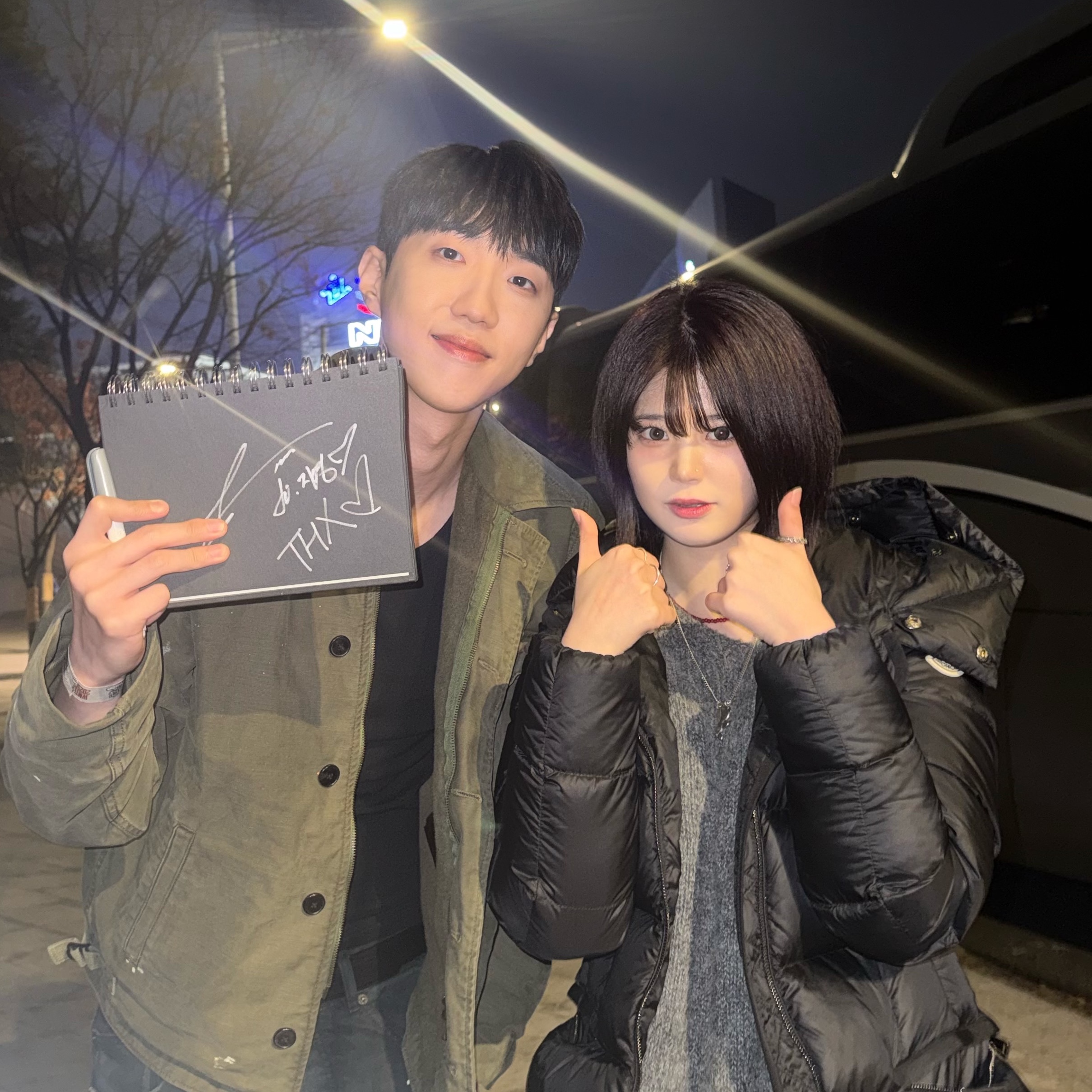 (W) Moncler Boed Hooded Shearing Trim Short Down Jacket Black Beige - 25FW, Heaven by Marc Jacobs Friendship Necklace Set Silver Ox (Set of 2) 착용 스타일 - 1