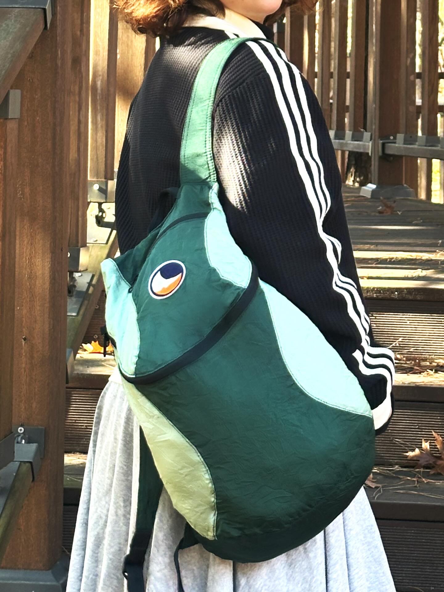 Ticket to the Moon Mini Backpack Dark Green Jade Green (15L) 착용 스타일