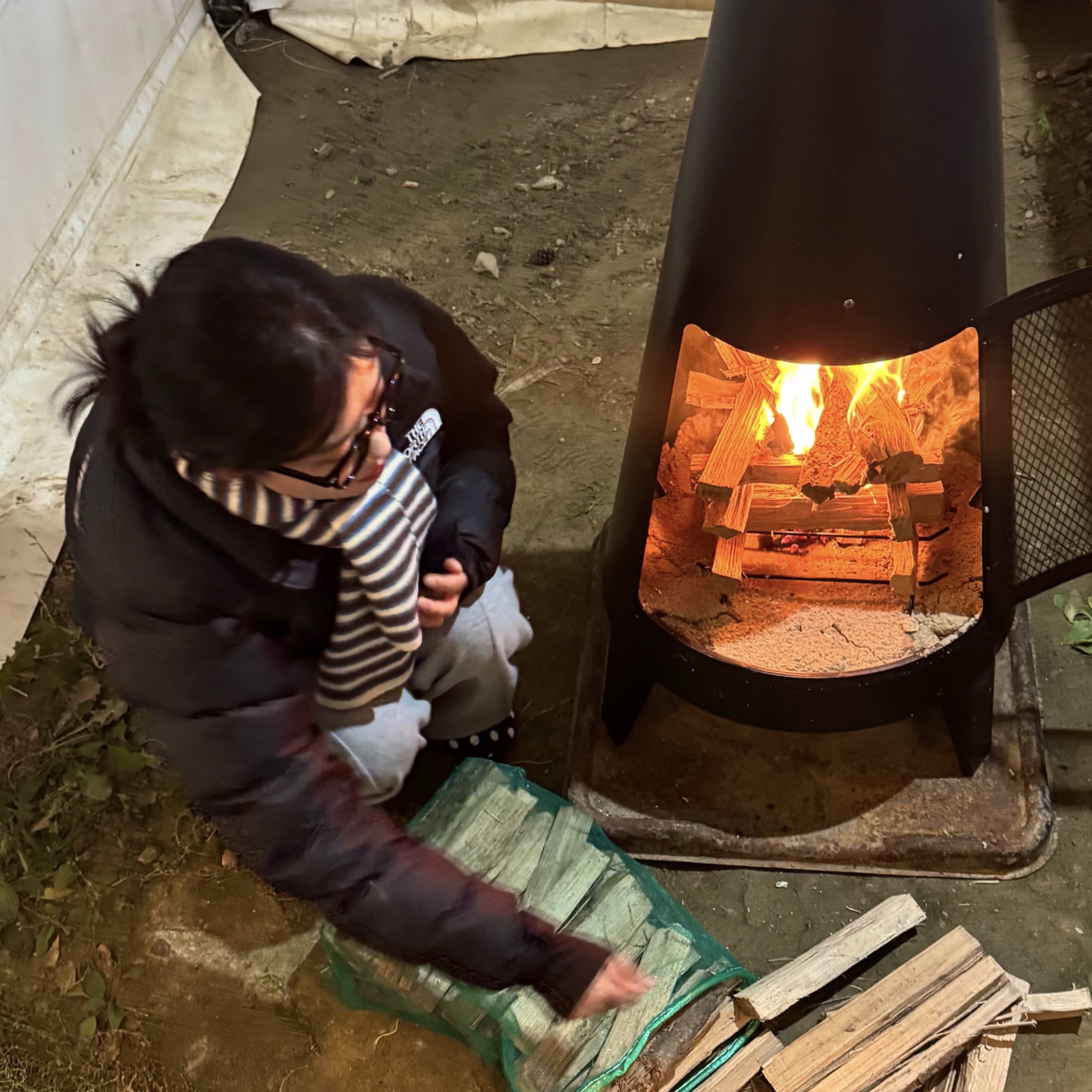 The North Face 1996 Eco Nuptse Jacket Black, Subu Permanent F-Line Dots 착용 스타일