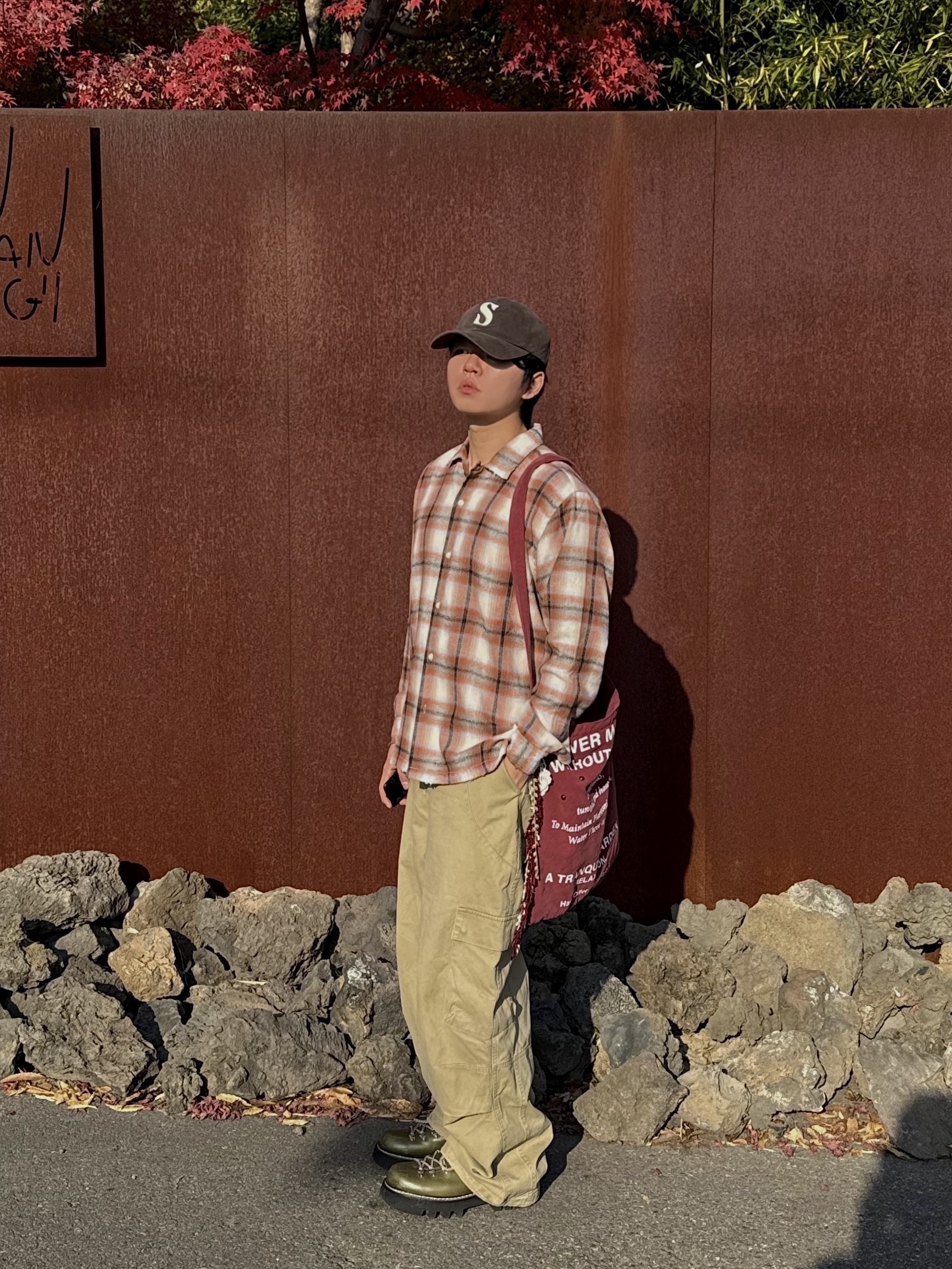 noun Washed Cargo Pants Beige 착용 스타일 - 1