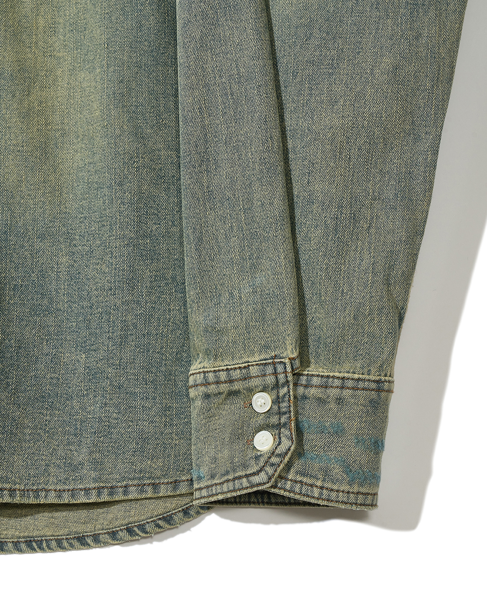 선데이세레머니 빈티지 워시드 재패니즈 데님 셔츠 - 샌드(Sunday Ceremony Vintage Washed Japanese Denim Shirt - Sand) - 6