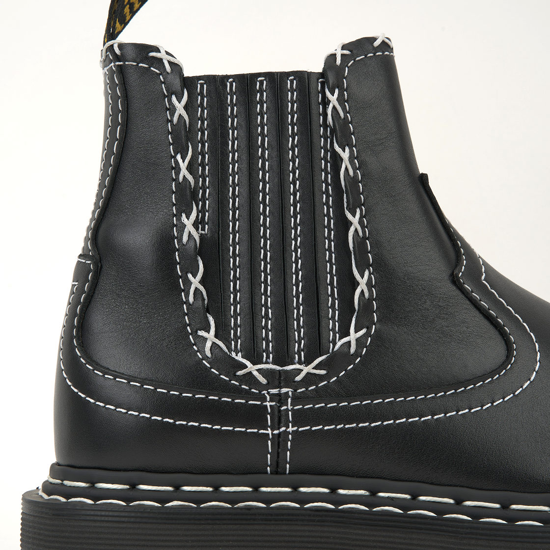 닥터마틴 2976 고딕 아메리카나 레더 플랫폼 첼시 부츠 블랙(Dr. Martens 2976 Gothic Americana Leather Platform Chelsea Boots Black) - 8