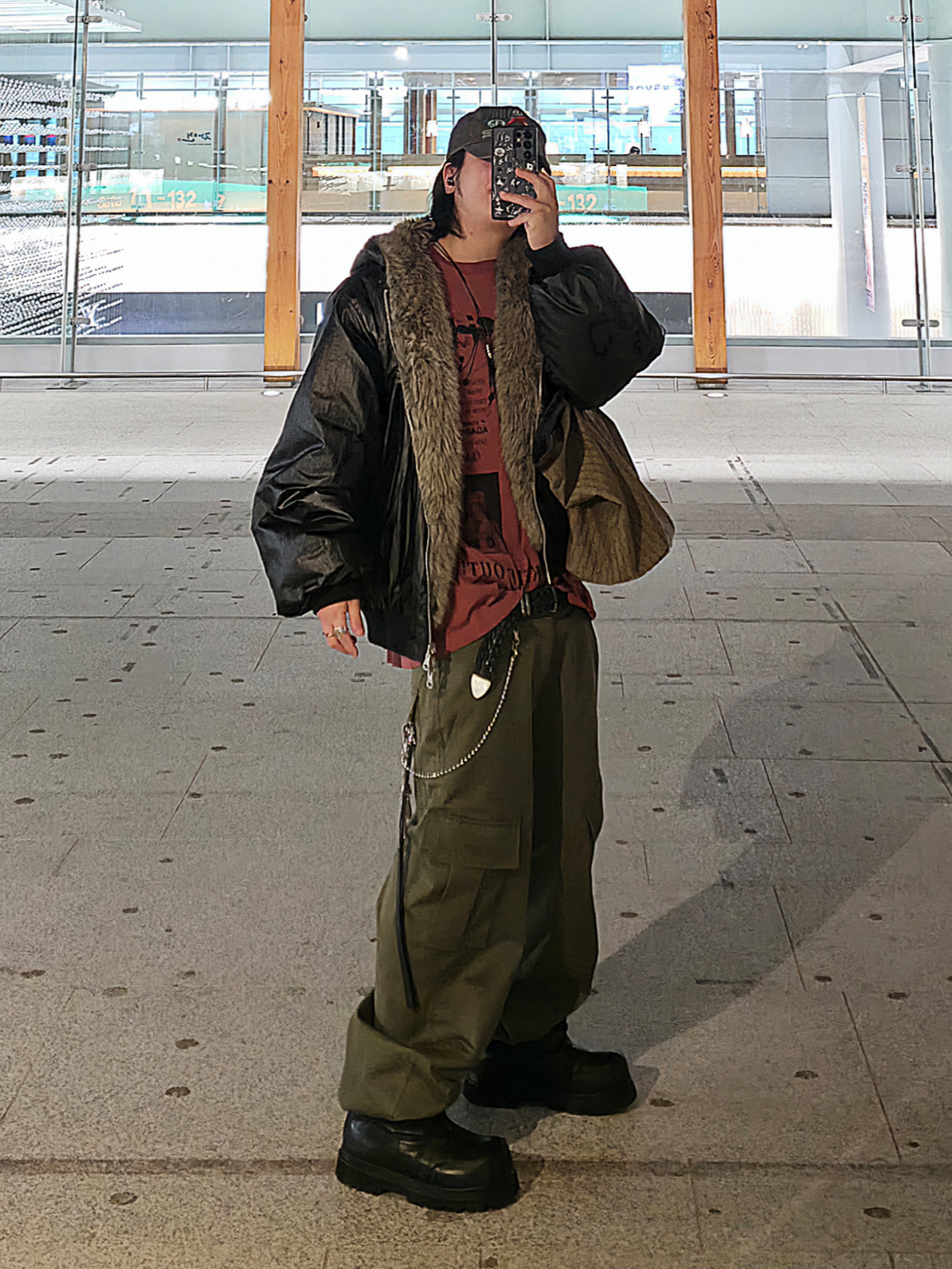 Undermycar Mu.109 Anti Fxxking Logo Play Semi-Wide Cargo Pants Khaki, Farfromwhat Far Weaving Belt Black 착용 스타일 - 3