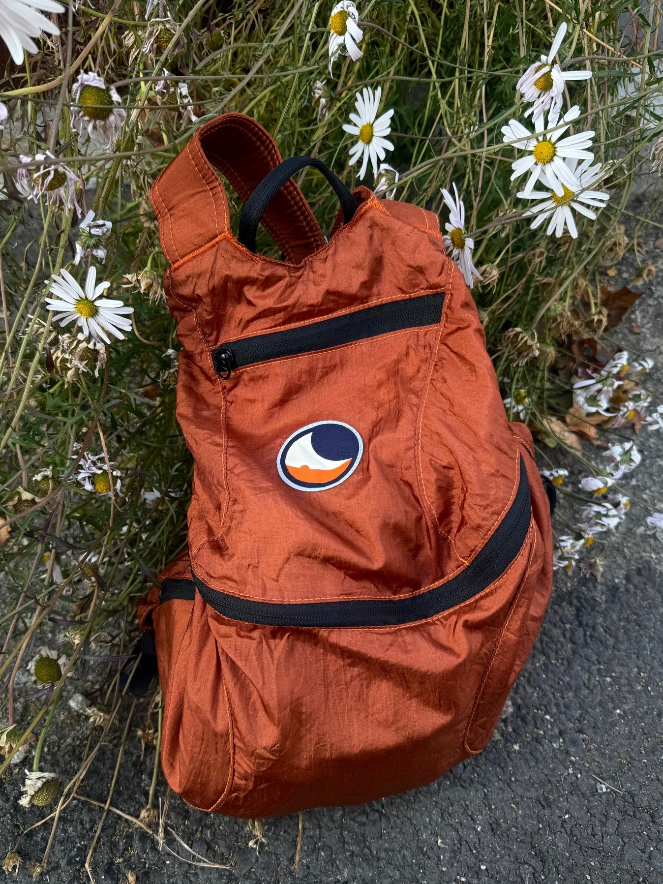 Ticket To The Moon Mini Backpack 15L Copper 착용 스타일