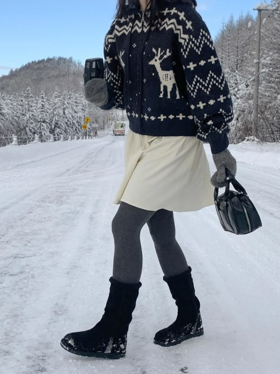 Phyps Dept Yoga Bear Nordic Knit Pink, The North Face Half Dome Nordic Driver's Knit Off White 착용 스타일 - 2