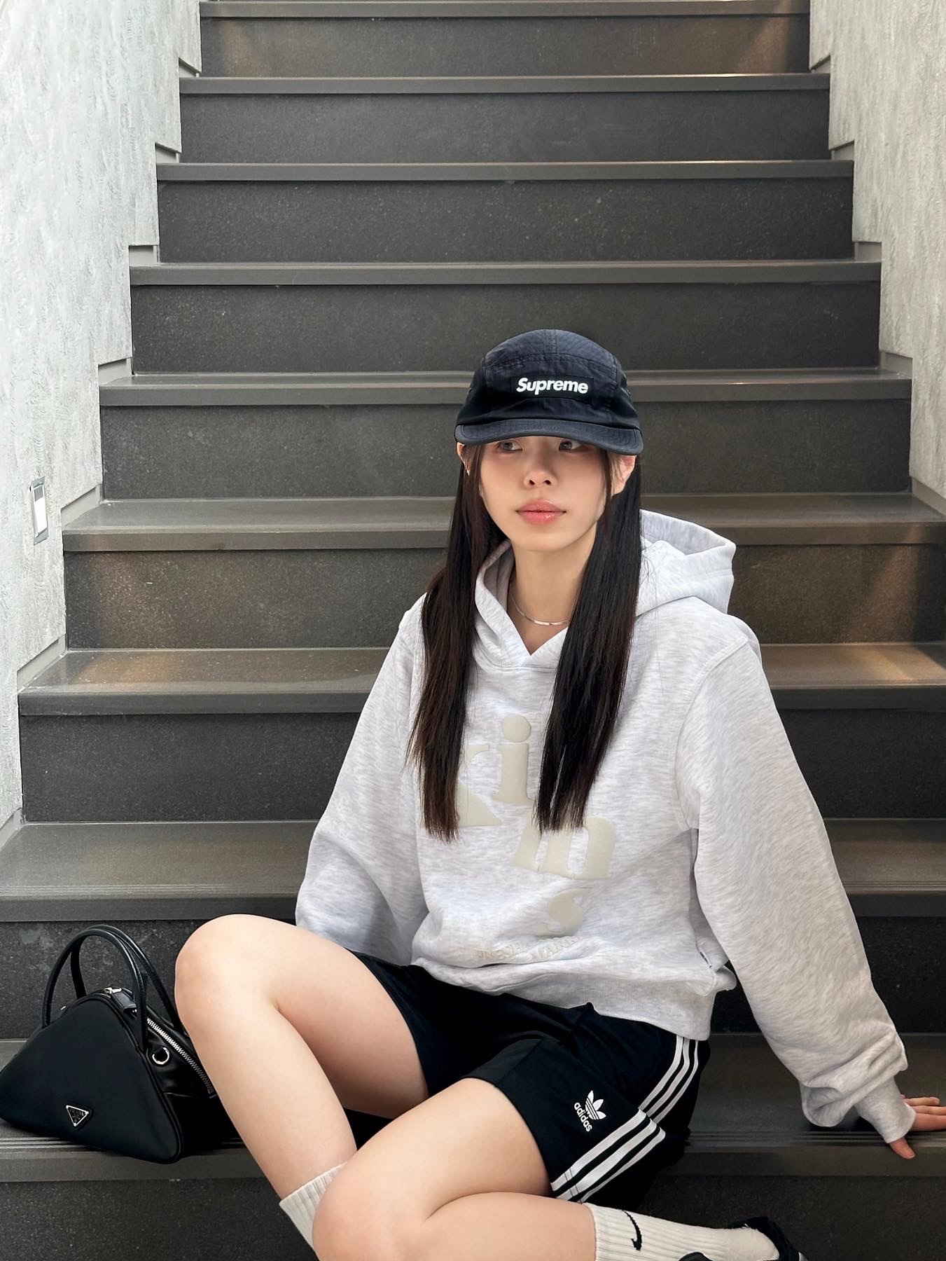 Supreme Washed Chino Twill Camp Cap Black, (W) Adidas Firebird Shorts Black - KR Sizing 착용 스타일 - 2