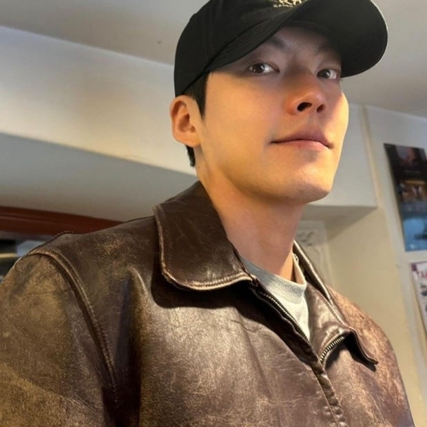 Double RL Ranch Logo Twill Ball Cap Black 착용 스타일