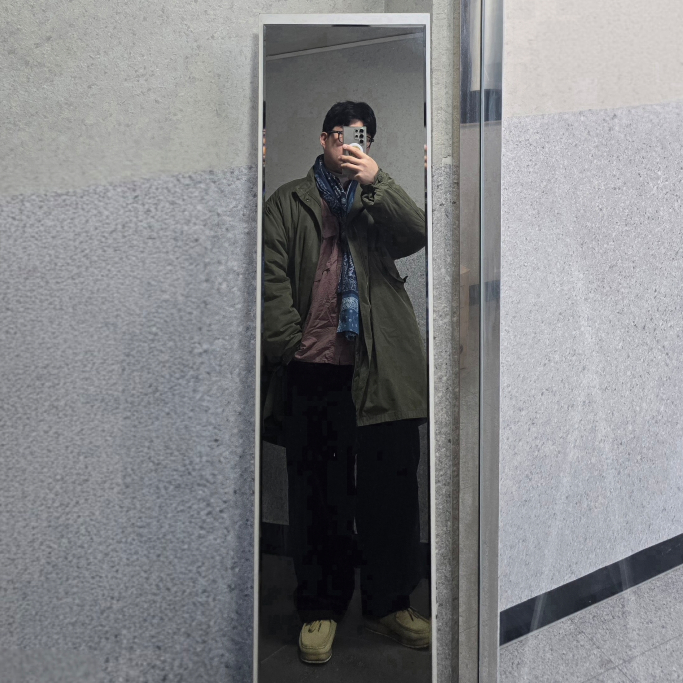 Clarks Wallabee Maple Suede, Uniqlo U Corduroy Tuck Wide Pants Brown - KR 착용 스타일 - 1
