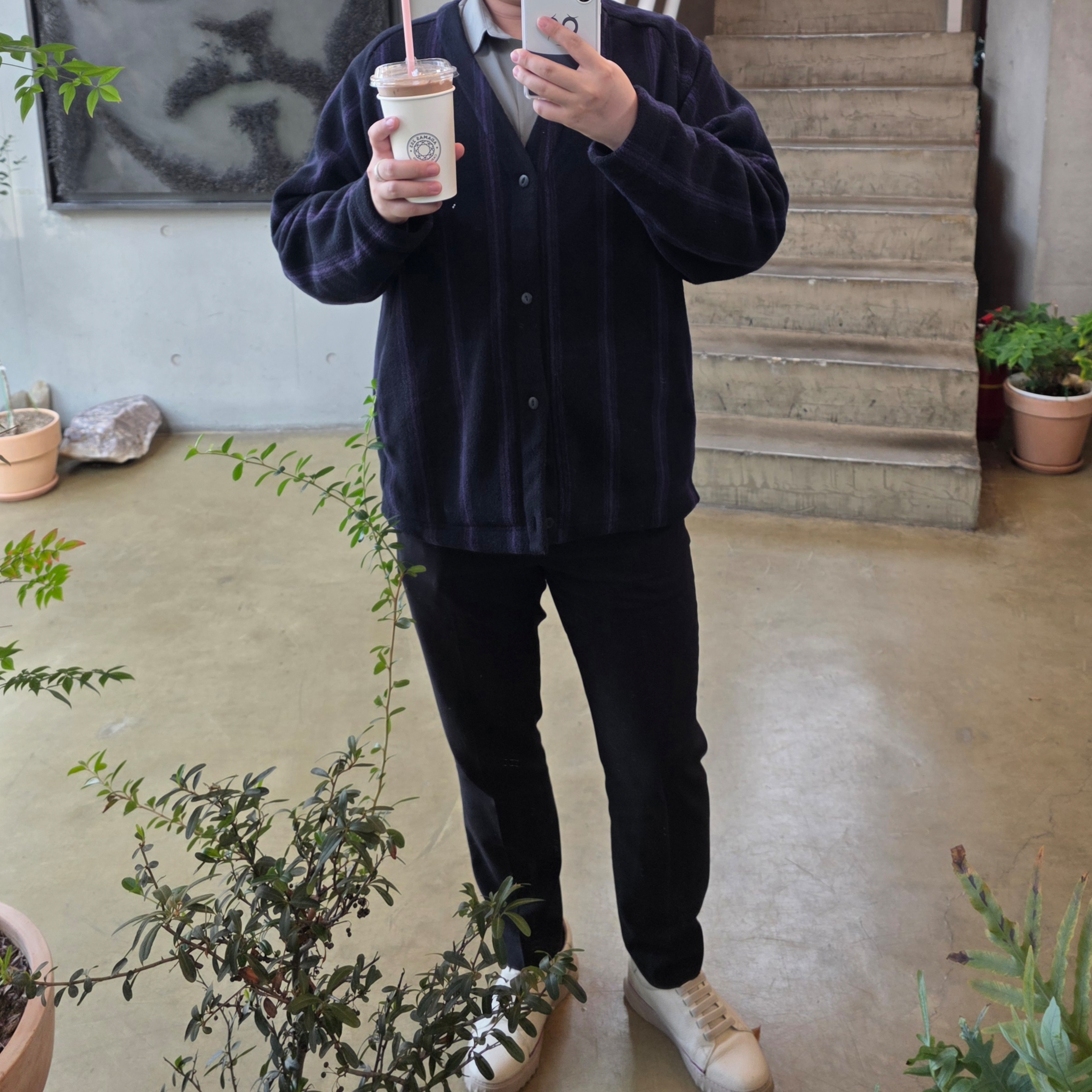 Uniqlo x Needles Fleece Oversized Cardigan Black - JP, Uniqlo x Needles Fleece Oversized Cardigan Black - KR 착용 스타일