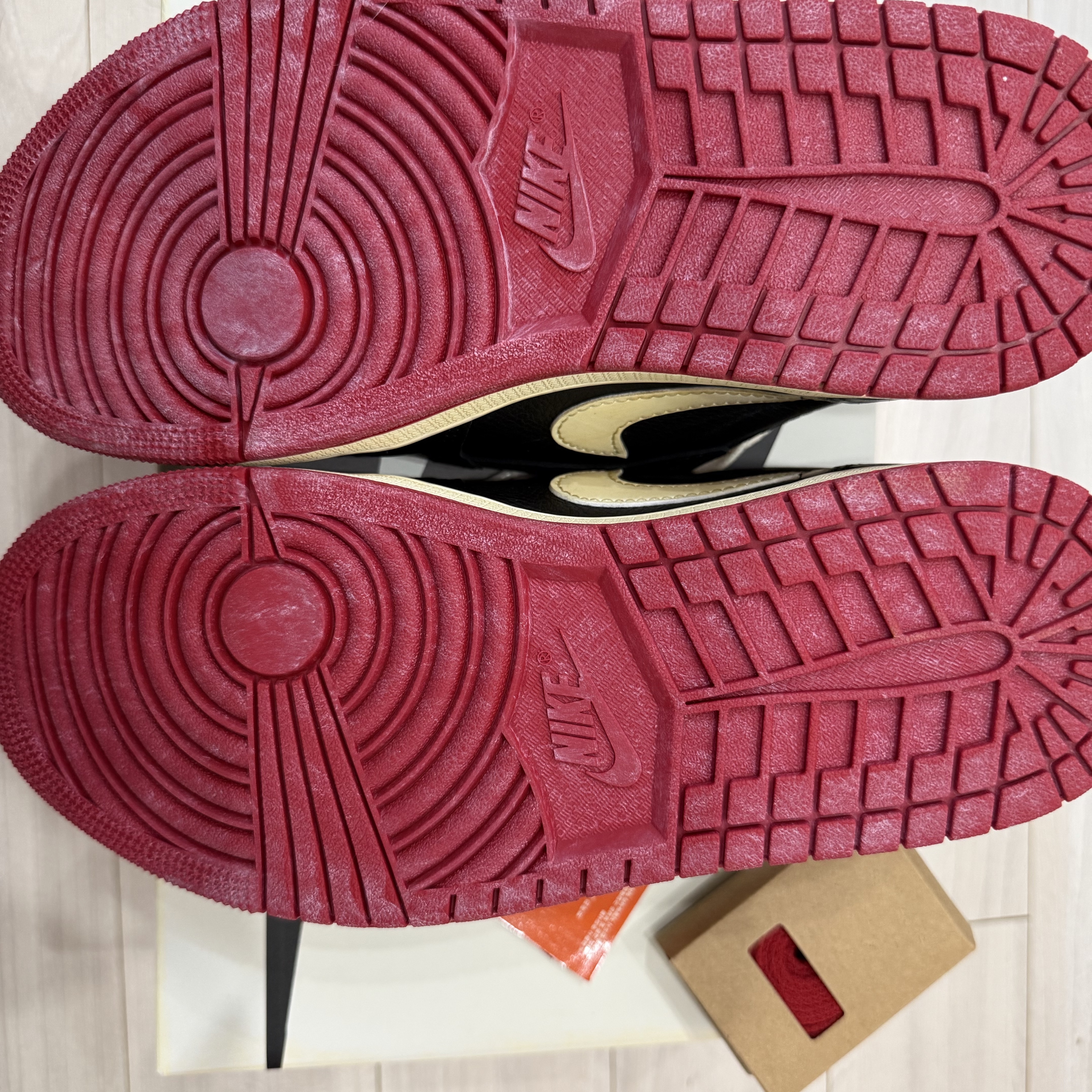 Jordan 1 x Nigel Sylvester Retro Low OG Better With Time 착용 스타일 - 5