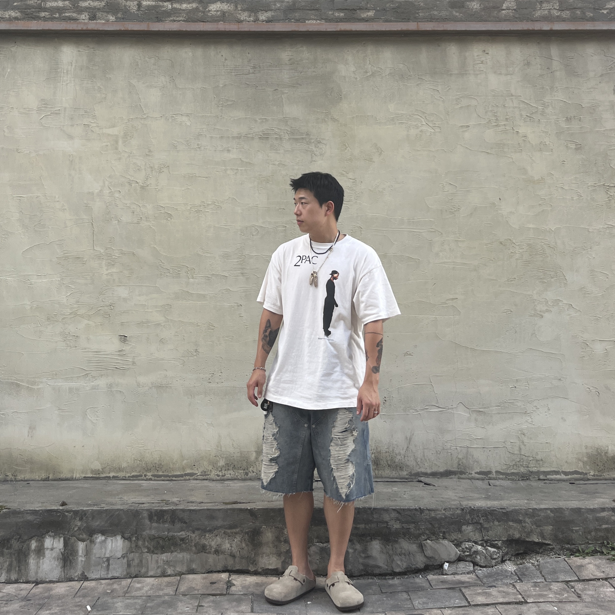 Birkenstock Boston Soft Footbed Taupe - Regular, Saint Mxxxxxx x 2Pac S/S T-Shirt White - 25SS 착용 스타일 - 1