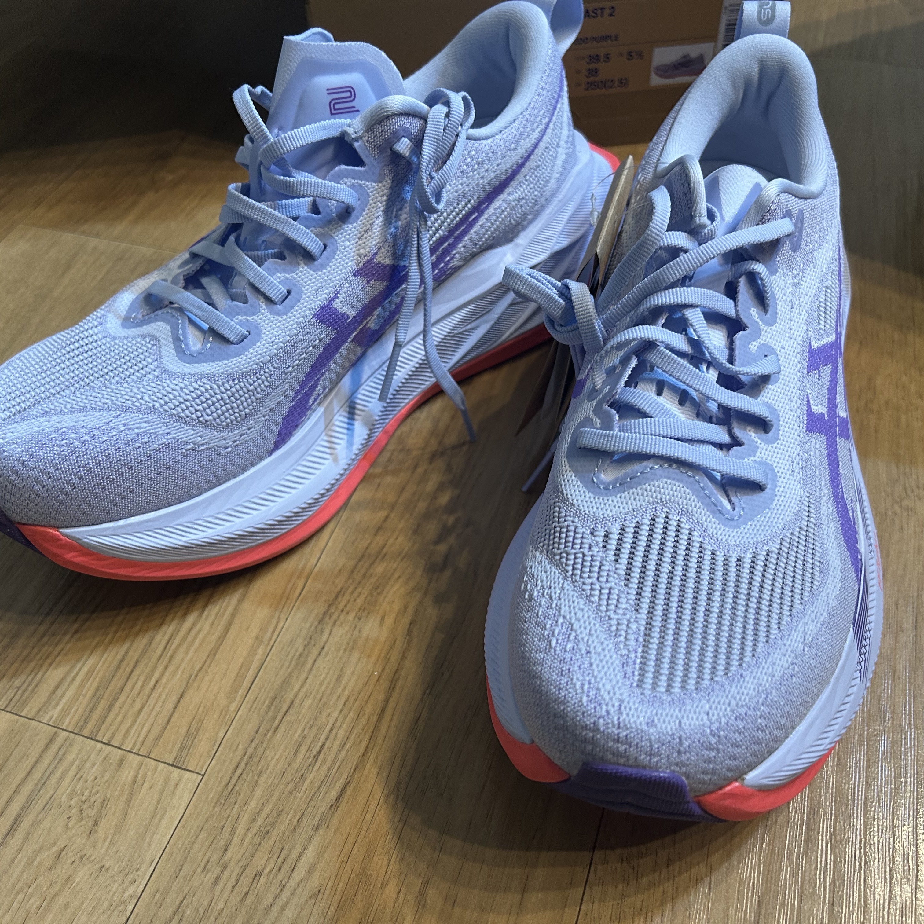 Asics Superblast 2 Blue Fade Edo Purple 착용 스타일