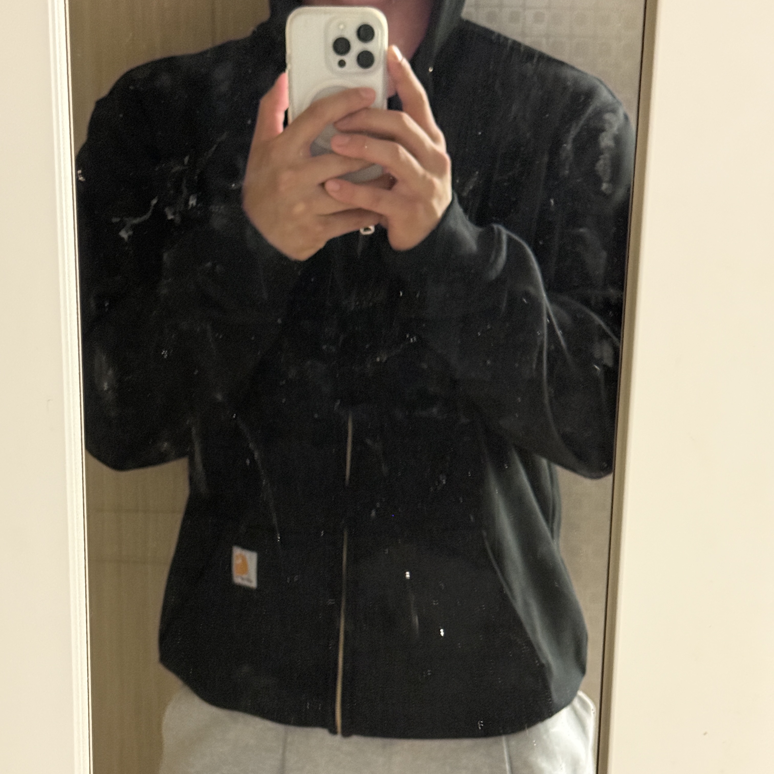 Carhartt Loose Fit Midweight Regular Full Zip Sweatshirt Black 착용 스타일