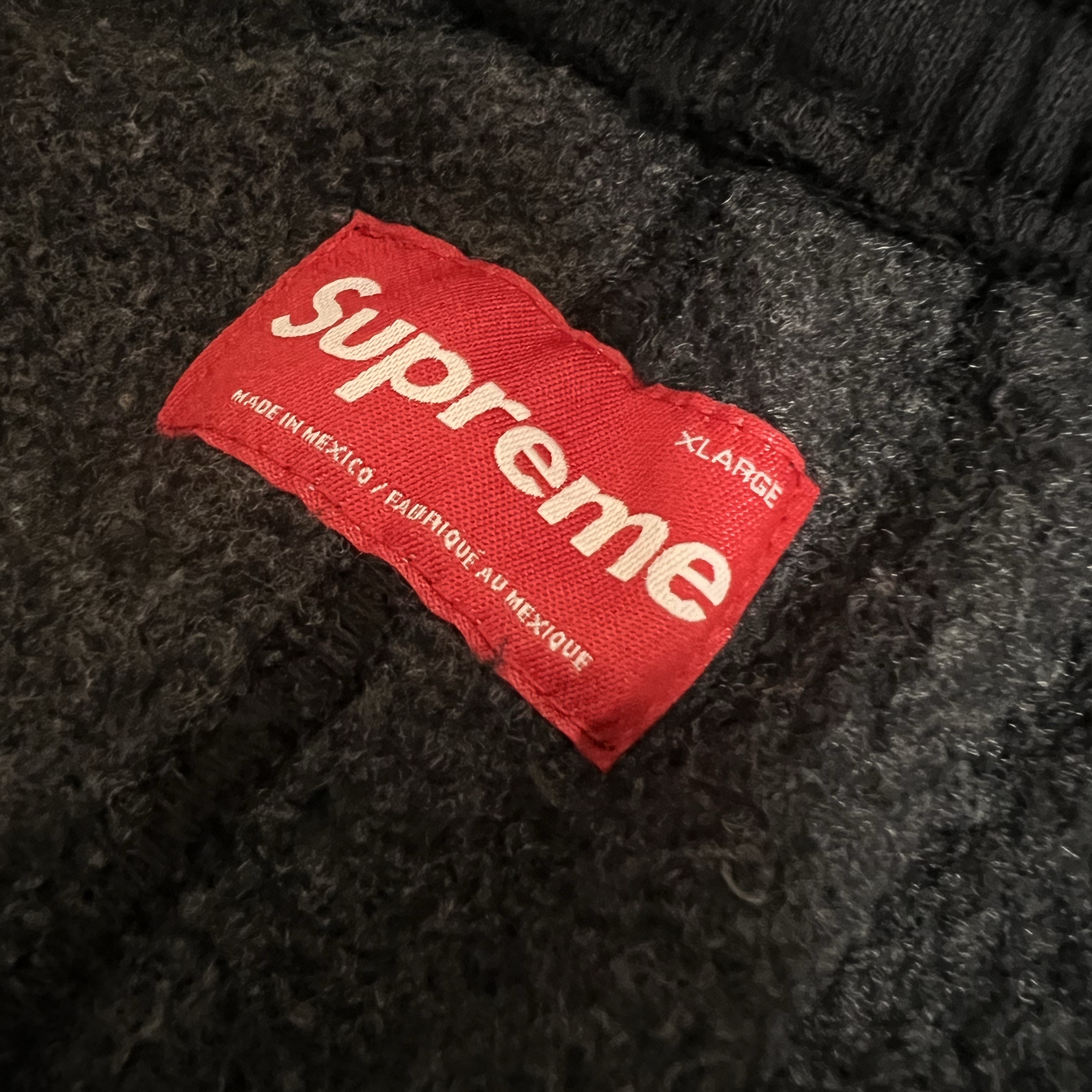 Supreme Small Box Sweatpant Black - 25FW 착용 스타일 - 2