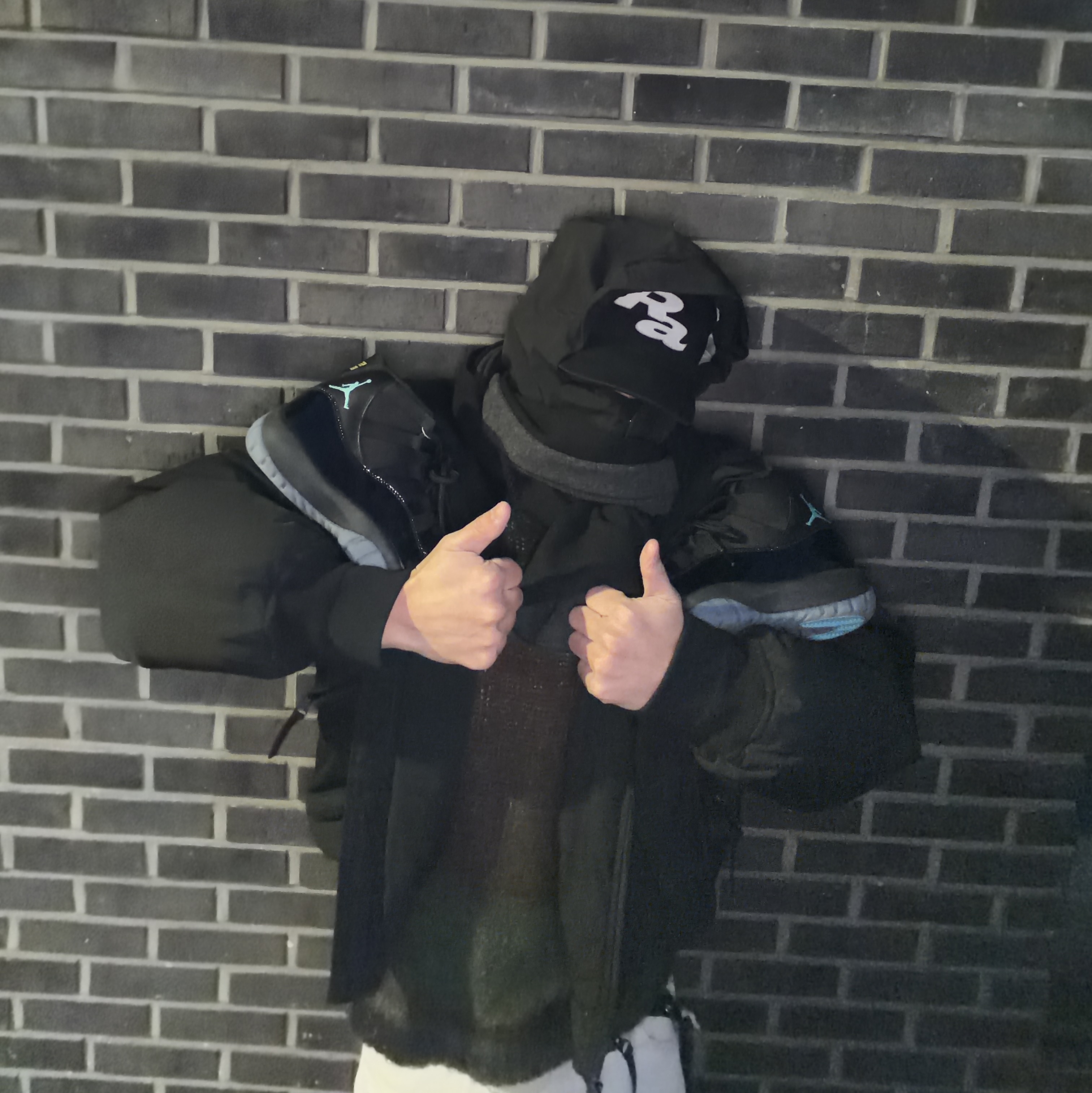 Jordan 11 Retro Gamma Blue, Supreme x Comme des Garcons Junya Watanabe Man Brushed Camo Sweater Olive - 21FW 착용 스타일
