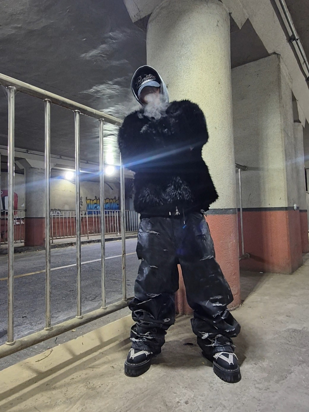 emostanceclub Multi Distressed Coating Jeans Black, Dr. Martens x Rick Owens 1460 Quad Sole Mega Lace Boots Black 착용 스타일