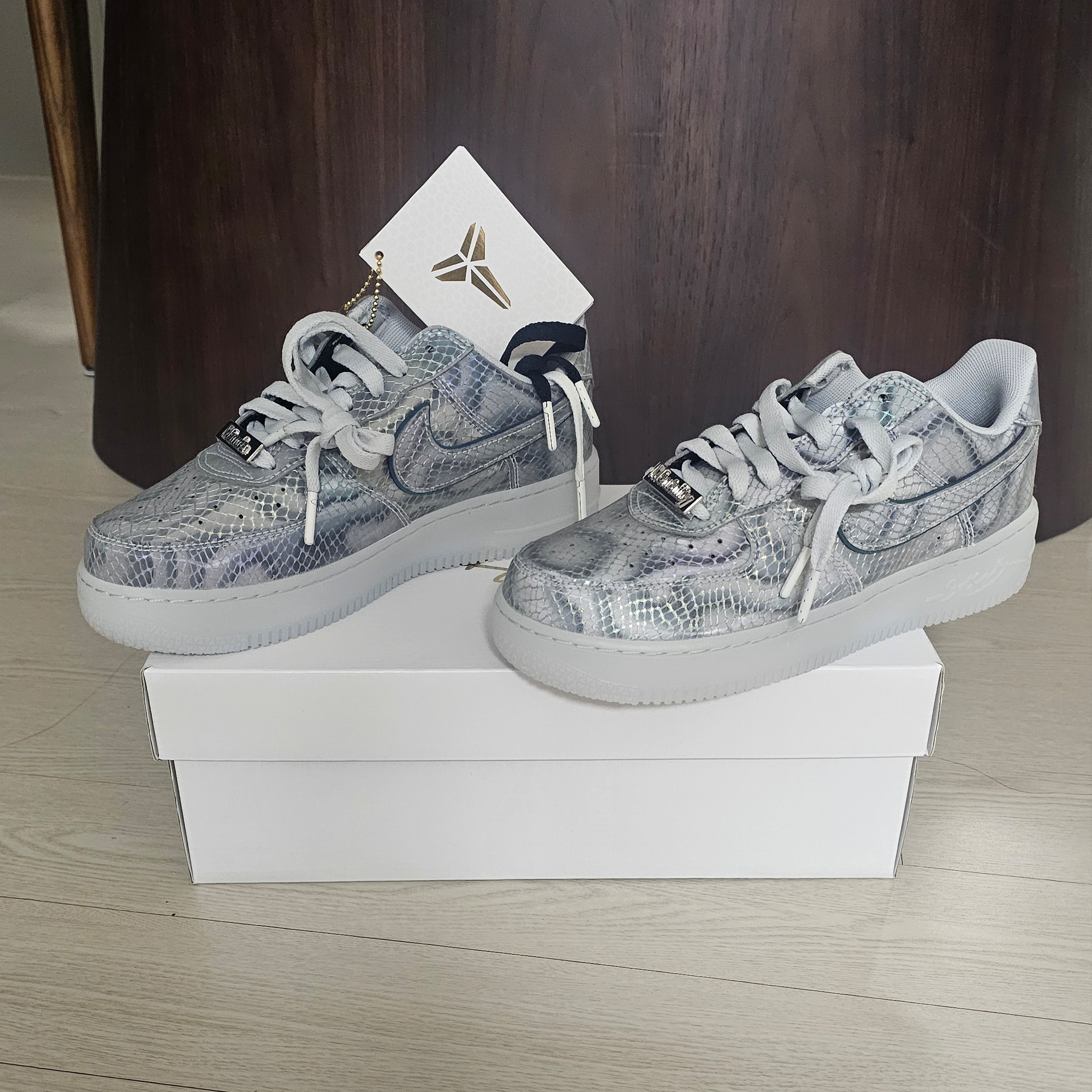 Nike x Kobe Bryant Air Force 1 Low Lenticular 착용 스타일 - 4
