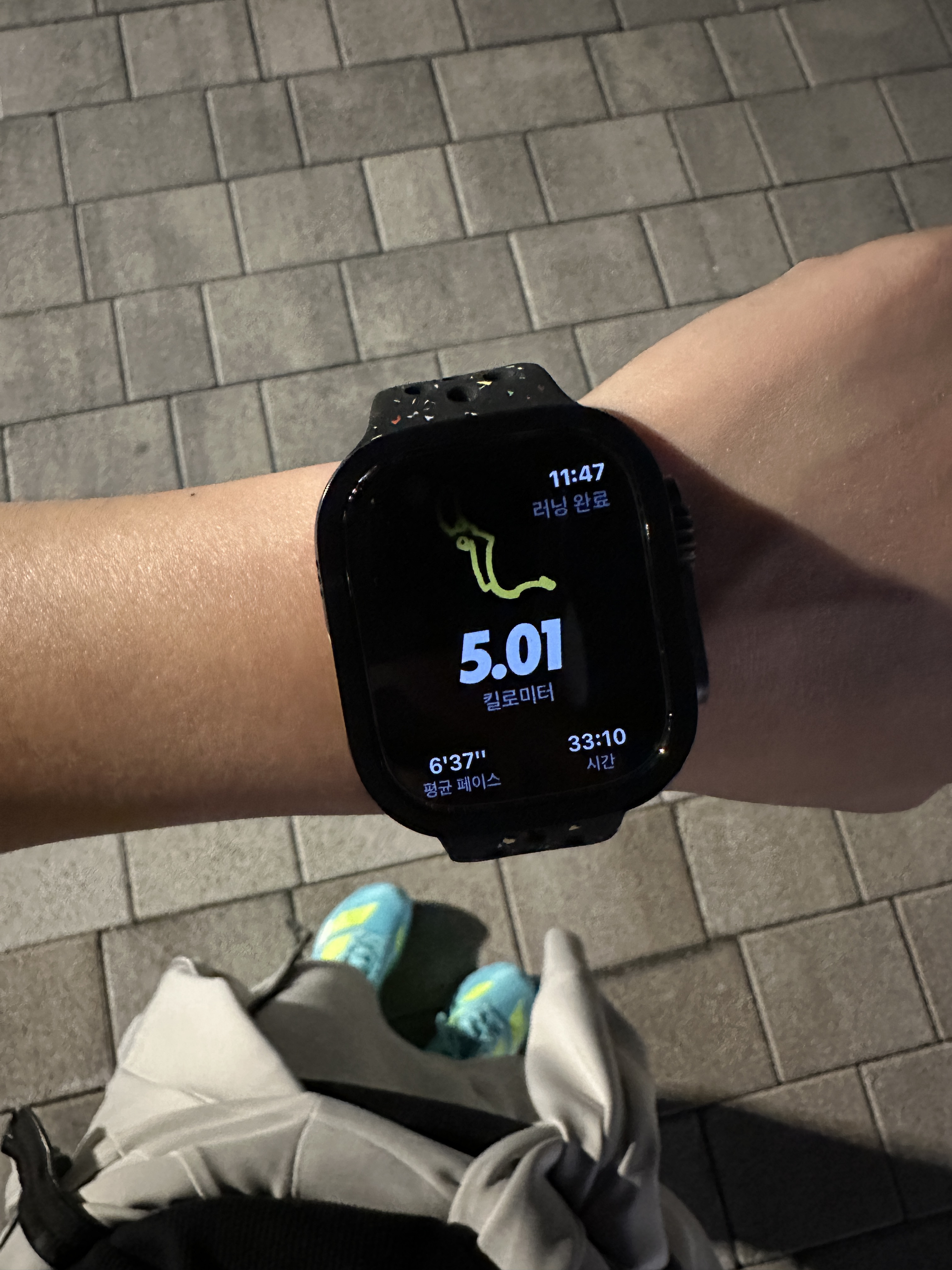 Adidas Adizero Adios Pro 4 Flash Aqua Lucid Lemon, Nike Air Zoom Alphafly Next% 3 Premium Multicolor Starfish 착용 스타일 - 2