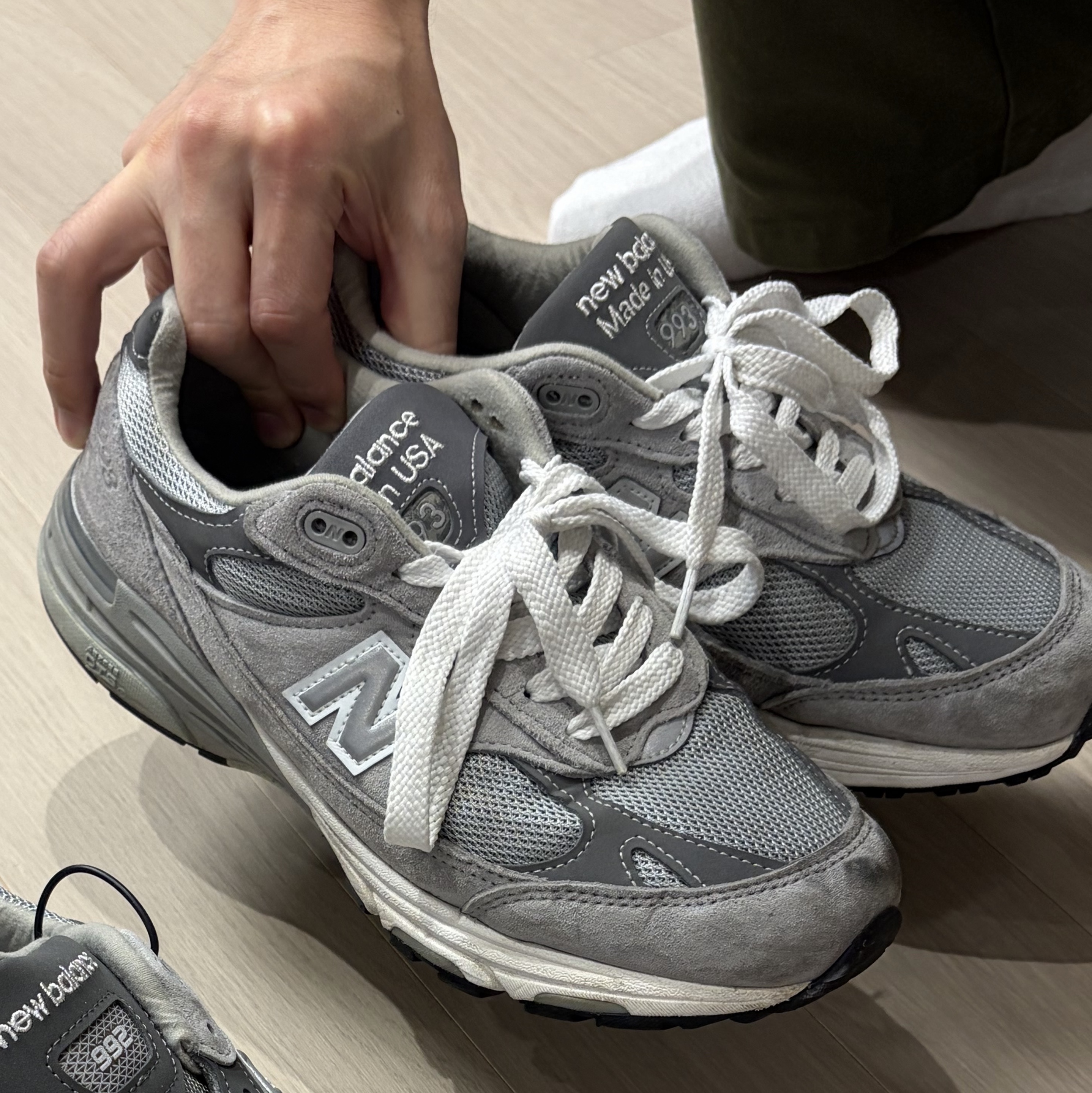 New Balance 993 Made in USA Grey - D Standard 착용 스타일